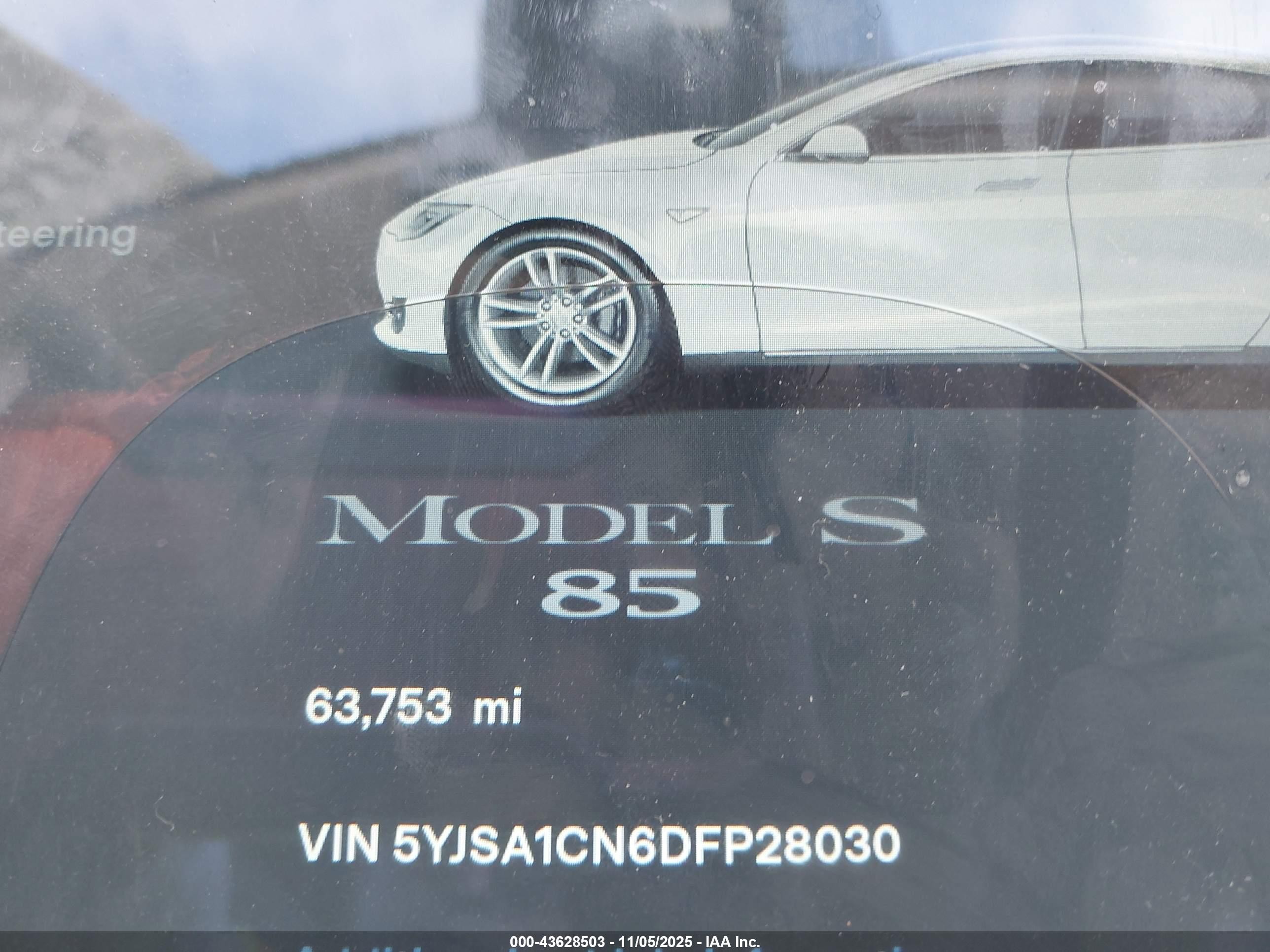 2013 Tesla Model S White vin: 5YJSA1CN6DFP28030
