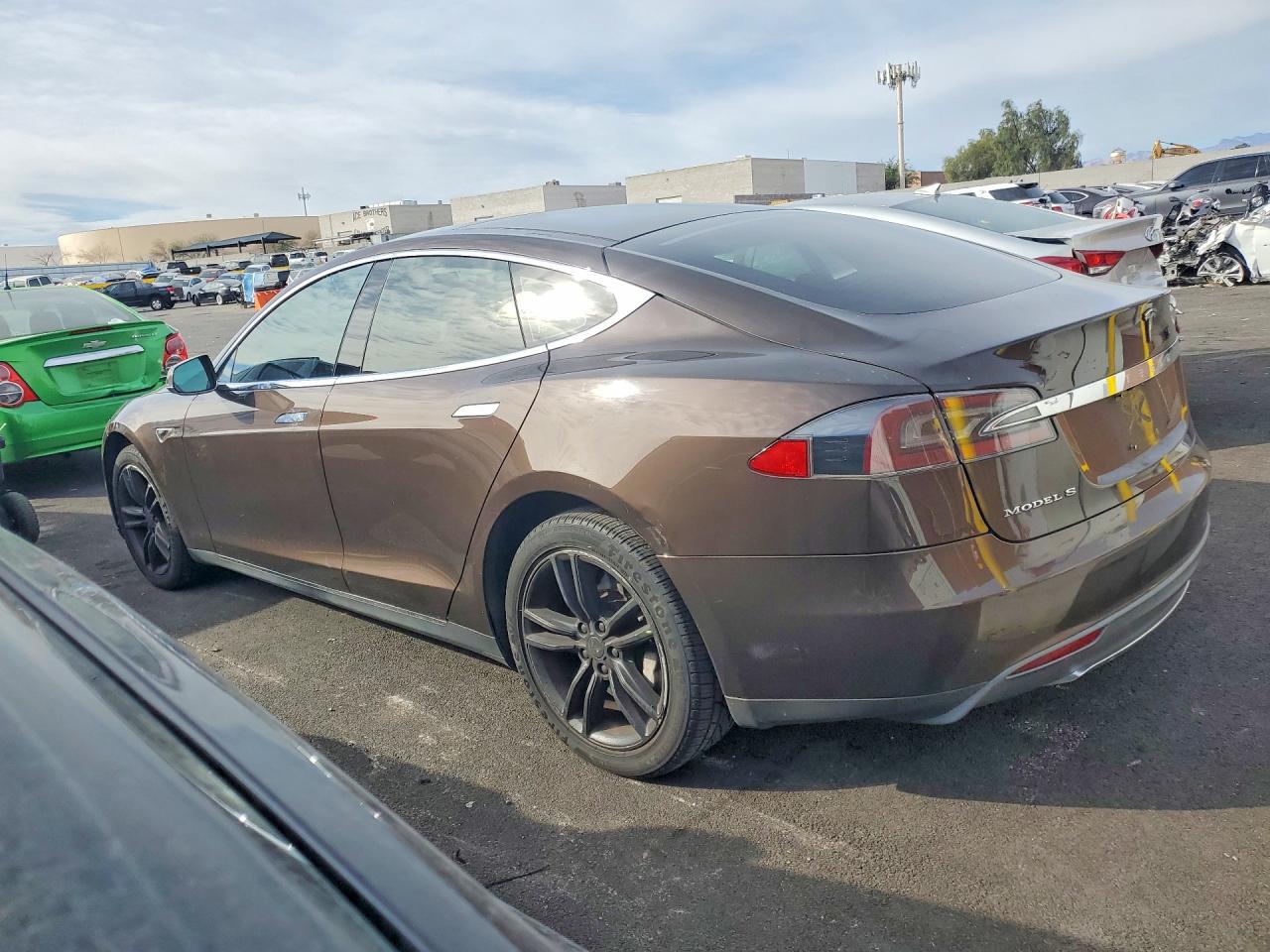 2013 Tesla Model S Brown vin: 5YJSA1CN7DFP04271