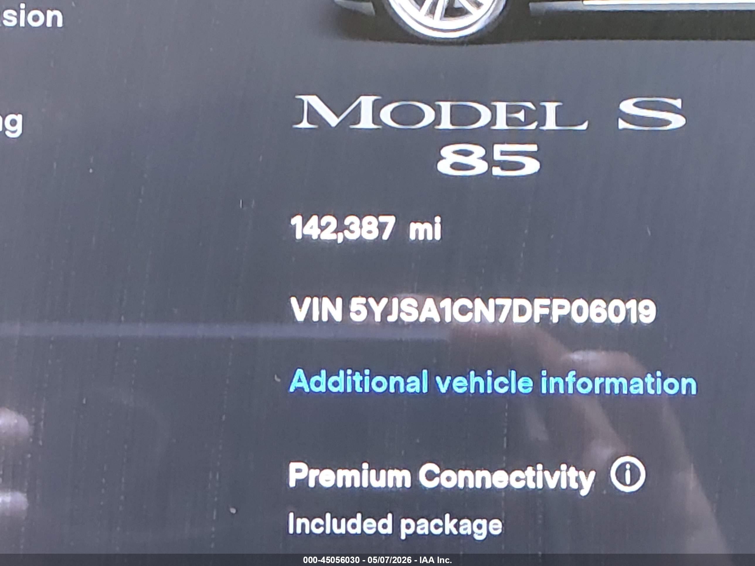 2013 Tesla Model S   Green vin: 5YJSA1CN7DFP06019