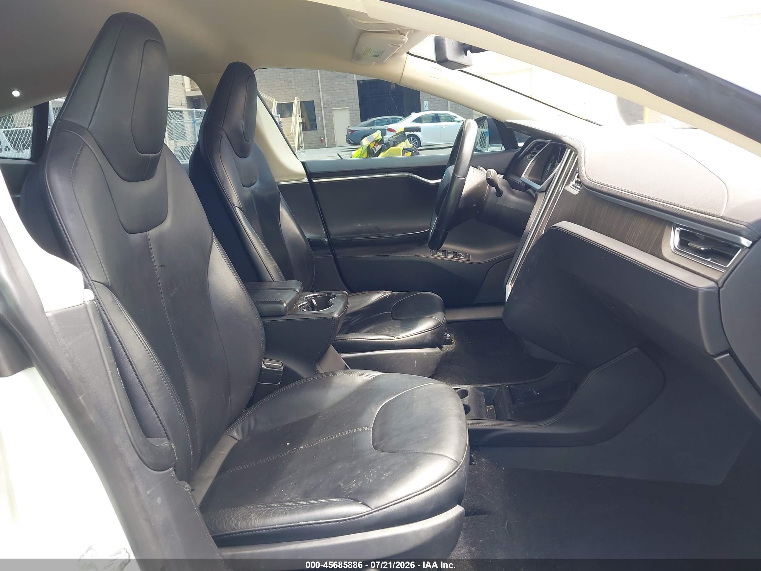 2012 Tesla Model S Signature White vin: 5YJSA1CNXCFP02948