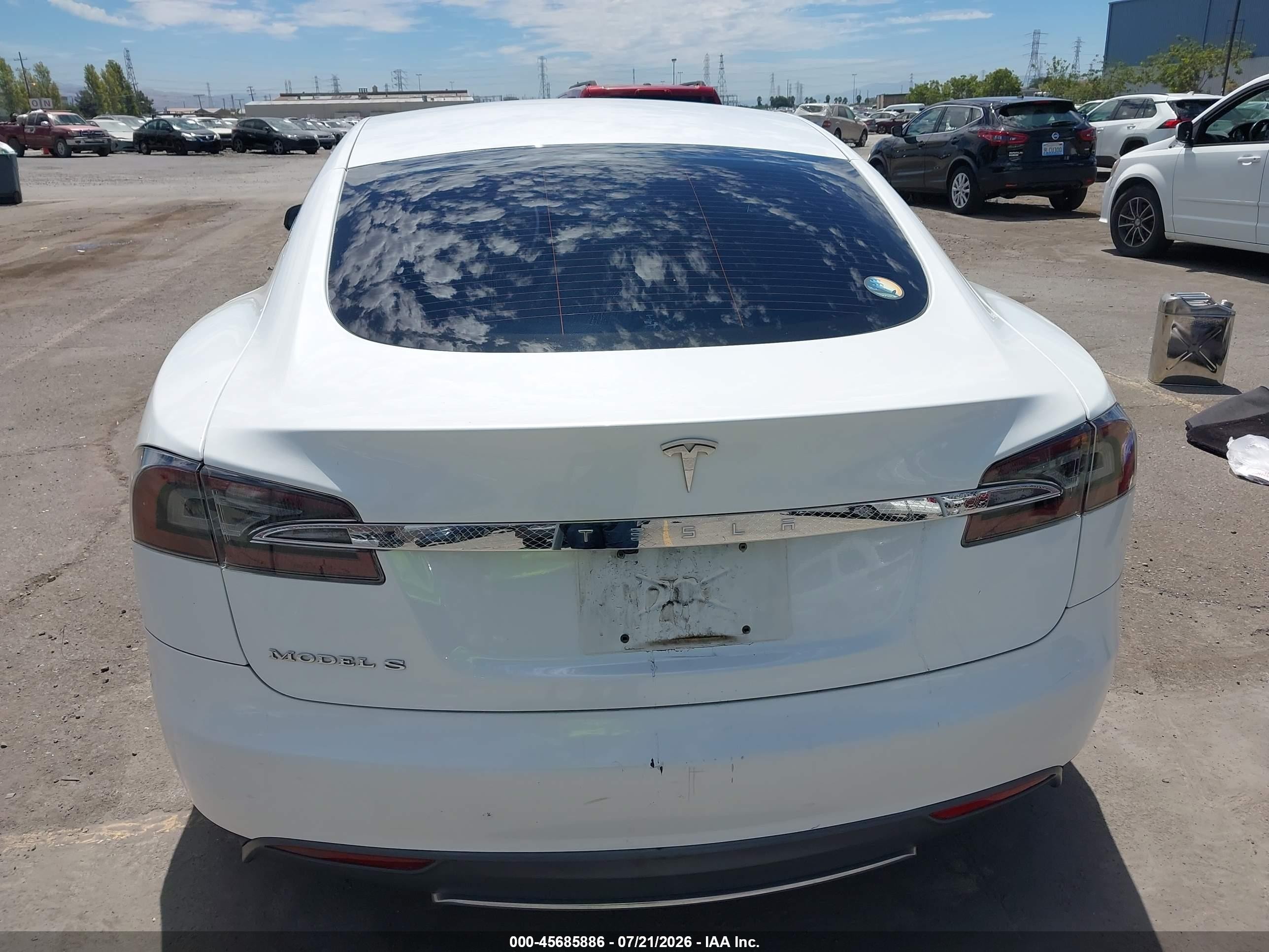2012 Tesla Model S Signature White vin: 5YJSA1CNXCFP02948