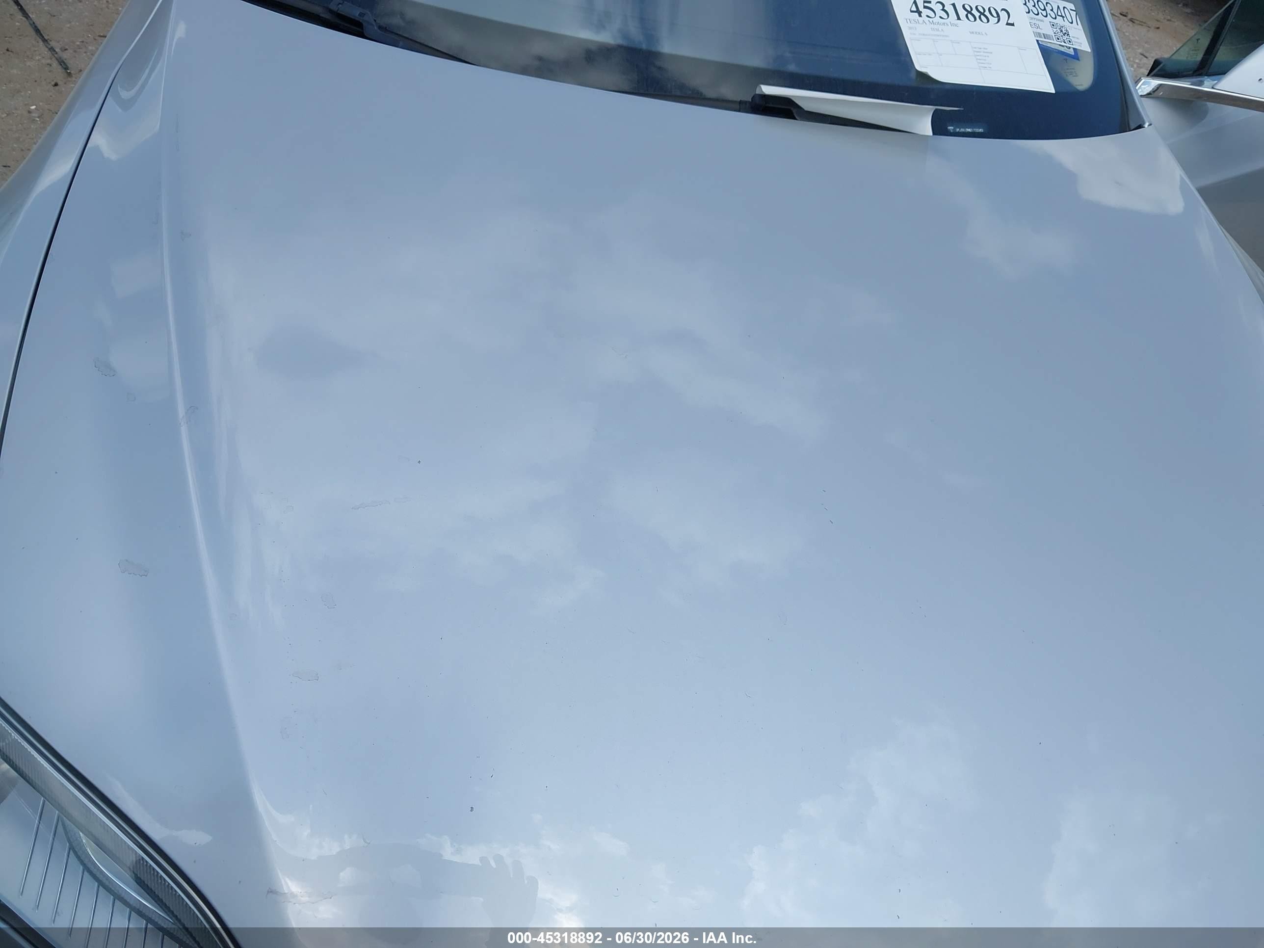 2013 Tesla Model S   Silver vin: 5YJSA1CNXDFP20593