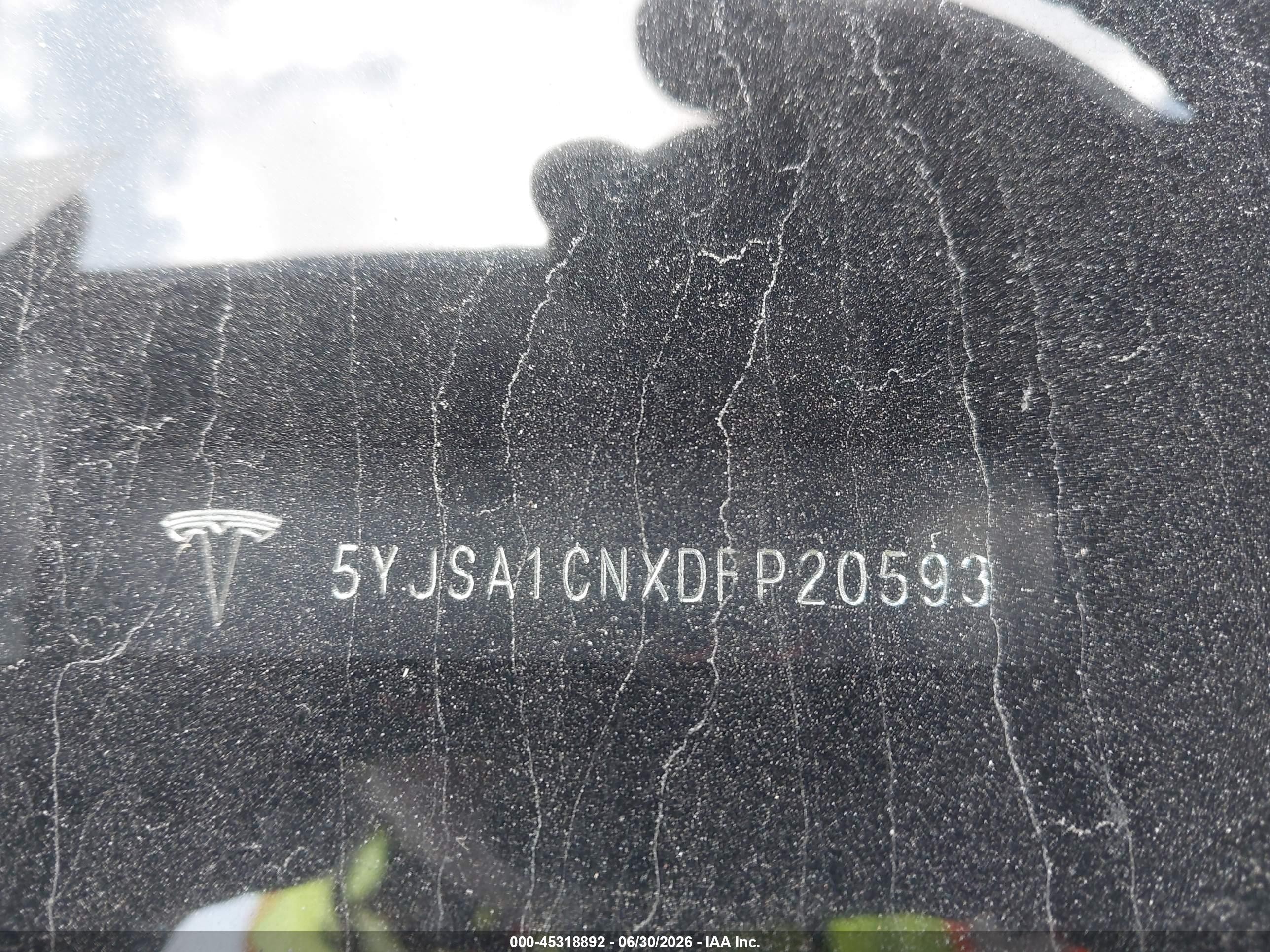 2013 Tesla Model S   Silver vin: 5YJSA1CNXDFP20593