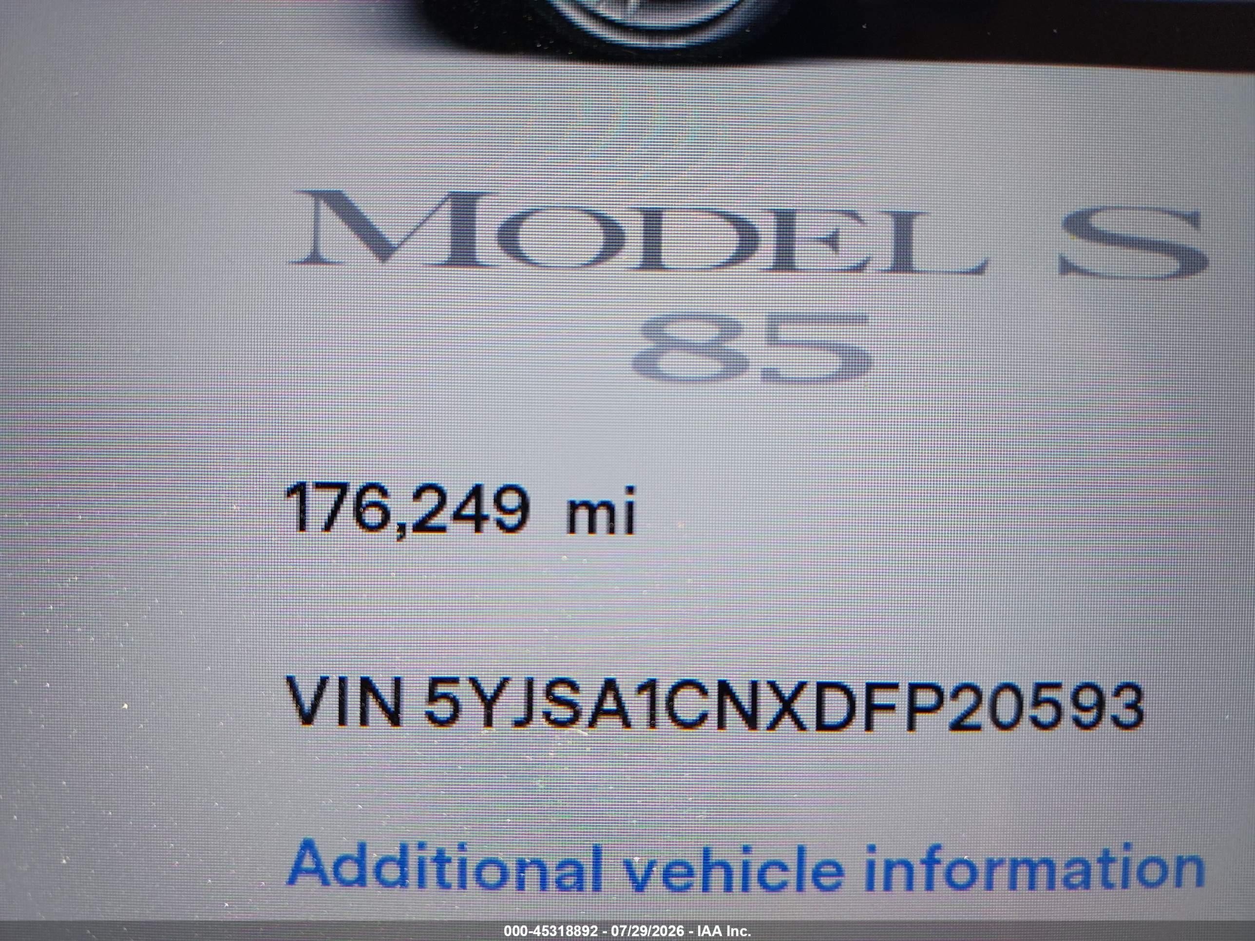 2013 Tesla Model S   Silver vin: 5YJSA1CNXDFP20593