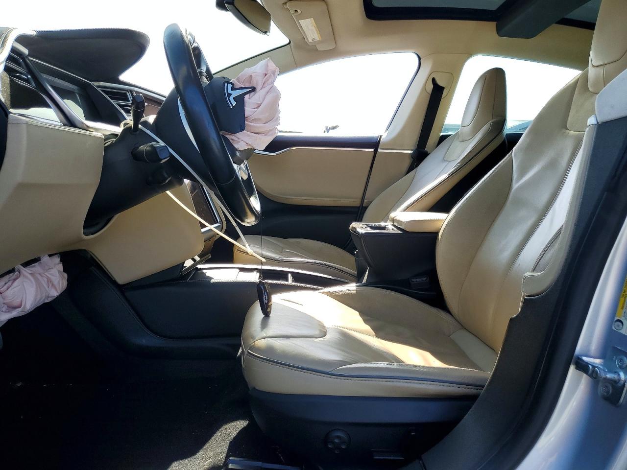 2013 Tesla Model S Silver vin: 5YJSA1CP0DFP22306