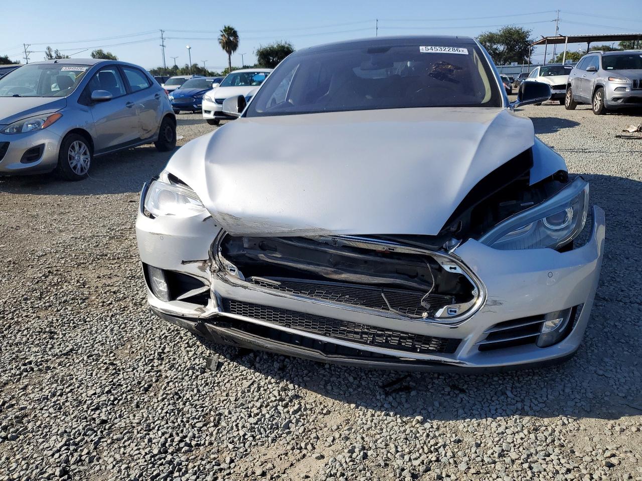 2013 Tesla Model S Silver vin: 5YJSA1CP0DFP22306