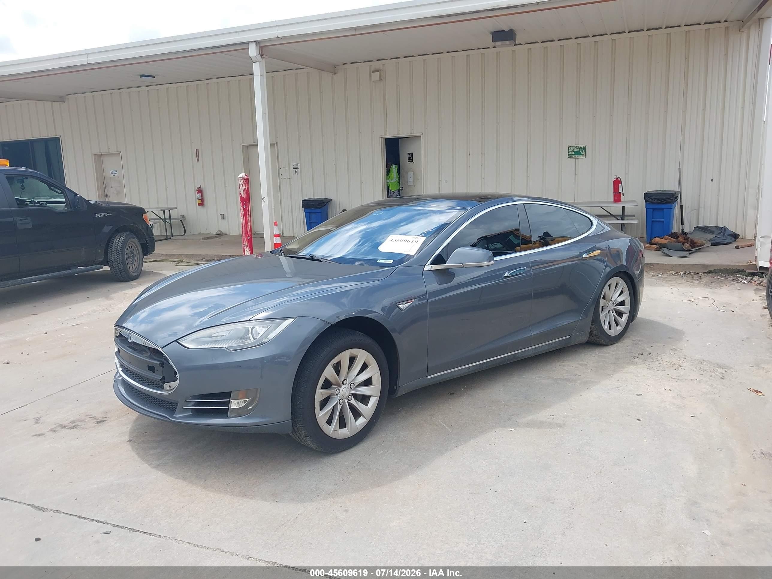 2013 Tesla Model S Performance Gray vin: 5YJSA1CP2DFP14840