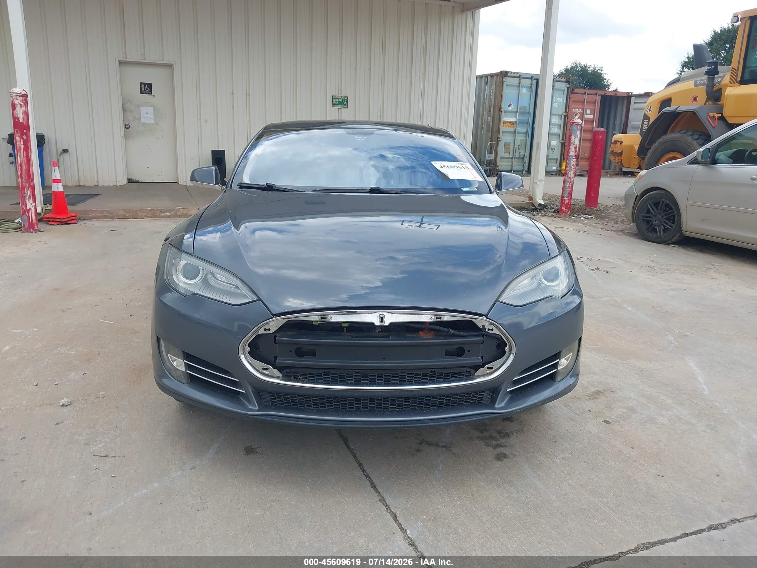 2013 Tesla Model S Performance Gray vin: 5YJSA1CP2DFP14840