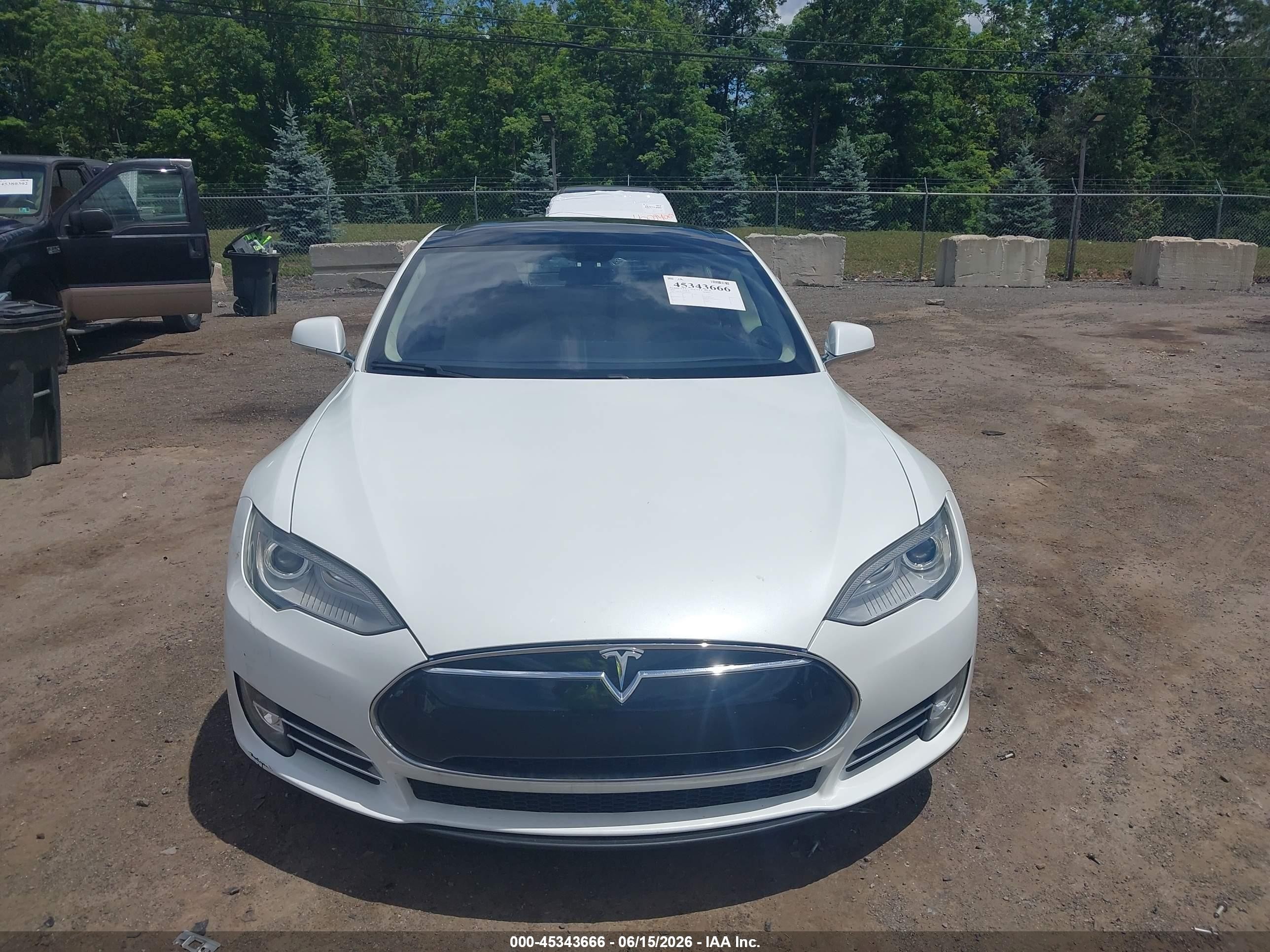 2012 Tesla Model S Performance/signature Performance White vin: 5YJSA1CP3CFP03263