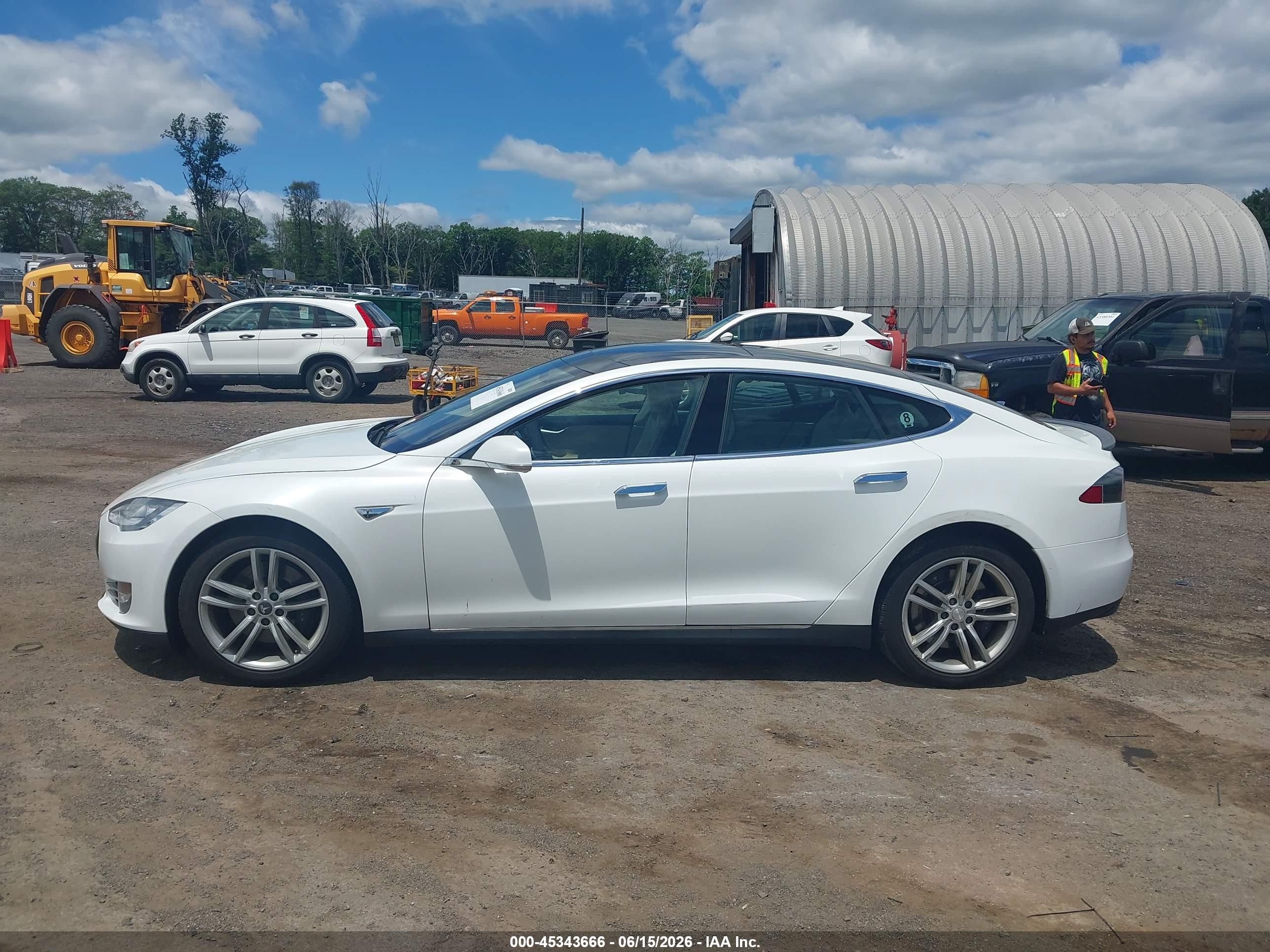 2012 Tesla Model S Performance/signature Performance White vin: 5YJSA1CP3CFP03263