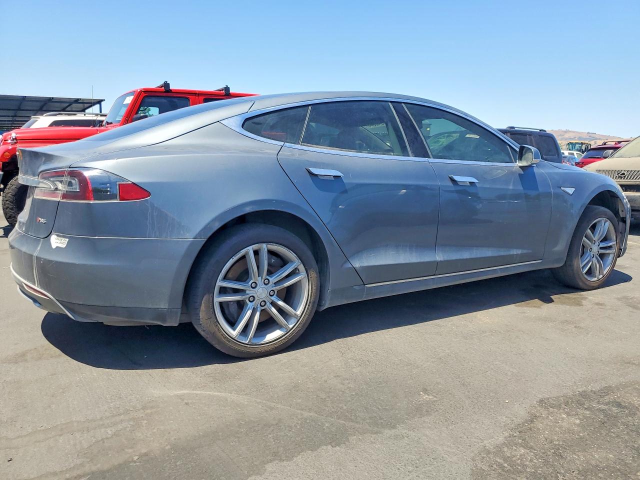 2013 Tesla Model S Charcoal vin: 5YJSA1CP4DFP23684