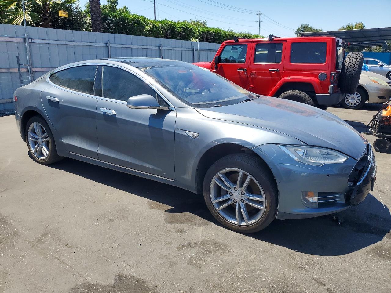 2013 Tesla Model S Charcoal vin: 5YJSA1CP4DFP23684