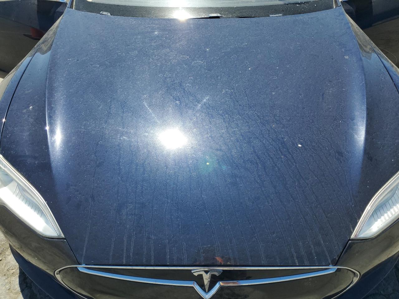 2013 Tesla Model S Blue vin: 5YJSA1CP4DFP25743 Damage: Hood, Chipped, 6