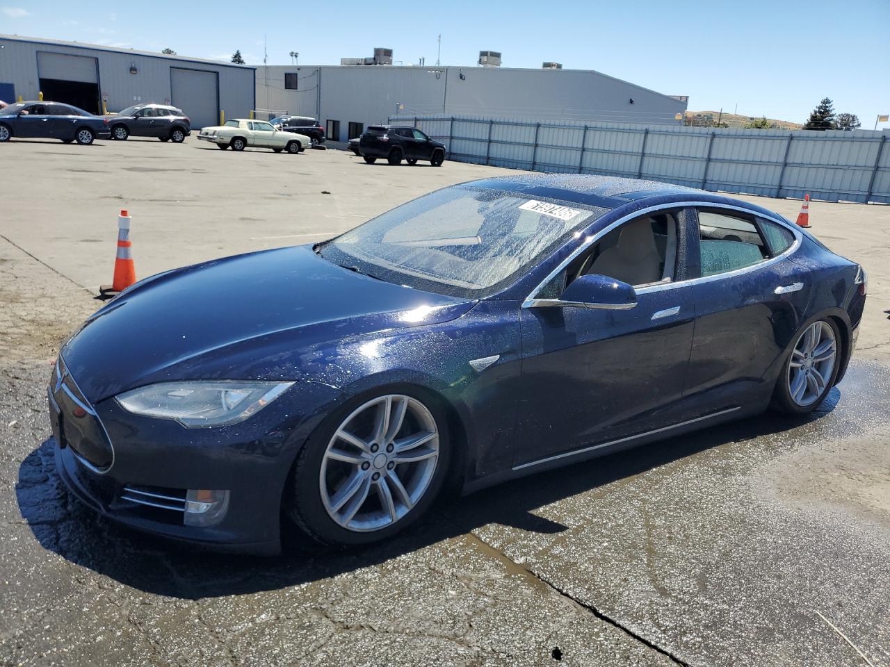 2013 Tesla Model S Blue vin: 5YJSA1CP4DFP25743 Damage: Left Front Door, Dent(S) W/ Paint Dmg, 2 To 3 Inches