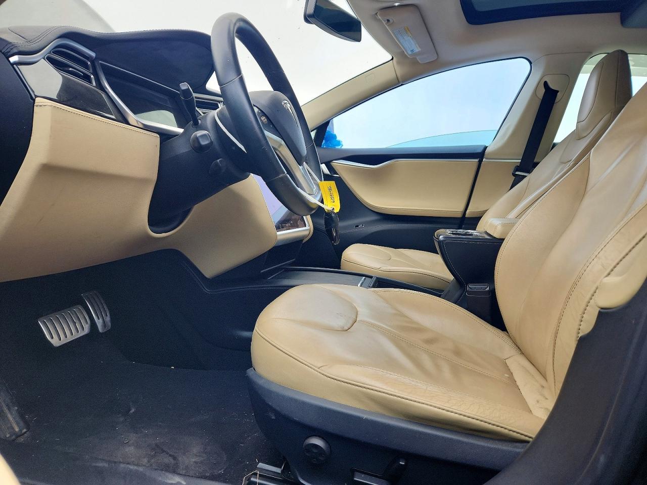 2013 Tesla Model S Blue vin: 5YJSA1CP4DFP25743