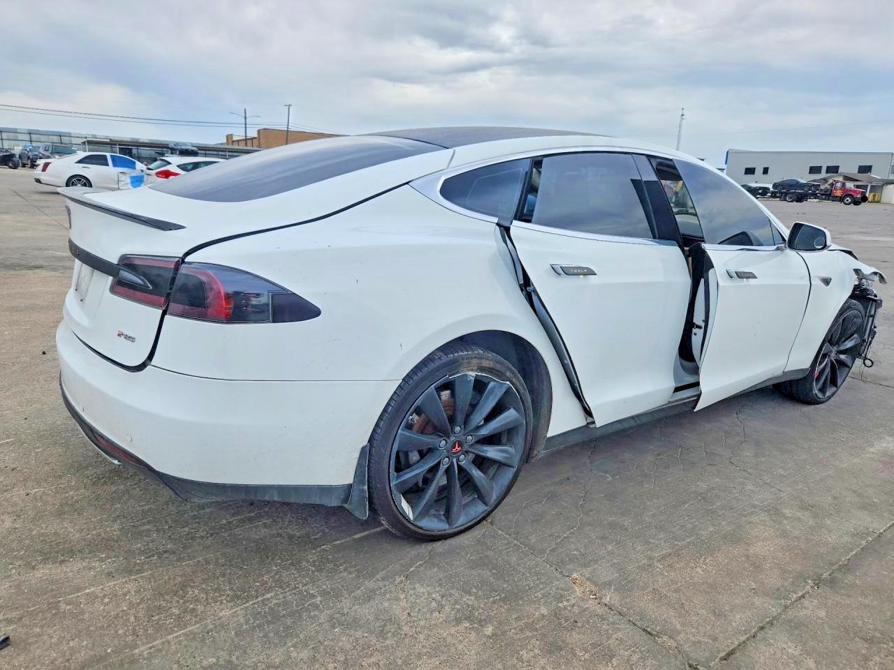 2012 Tesla Model S White vin: 5YJSA1CP7CFP02293