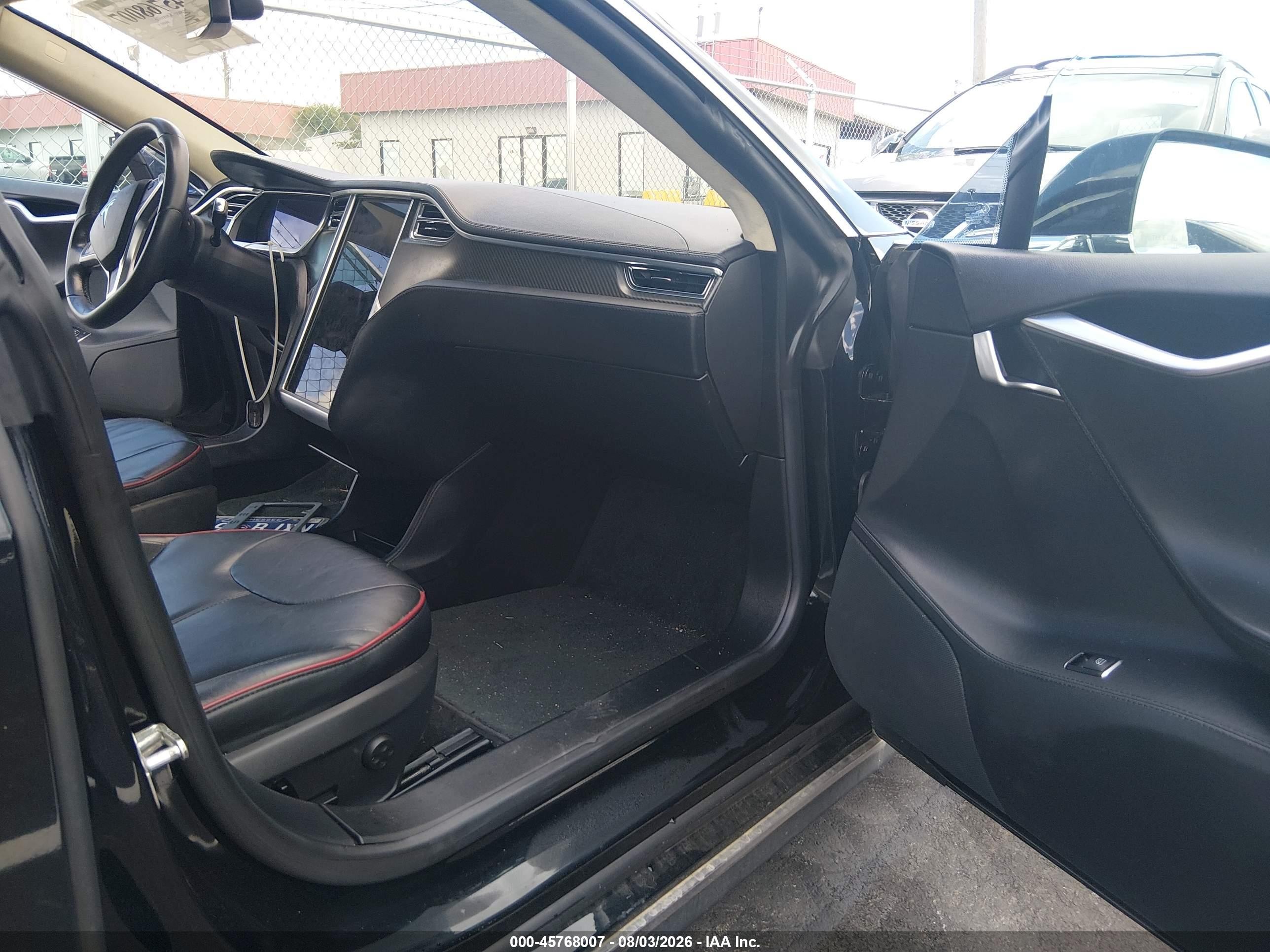 2013 Tesla Model S Performance Black vin: 5YJSA1CP8DFP06533