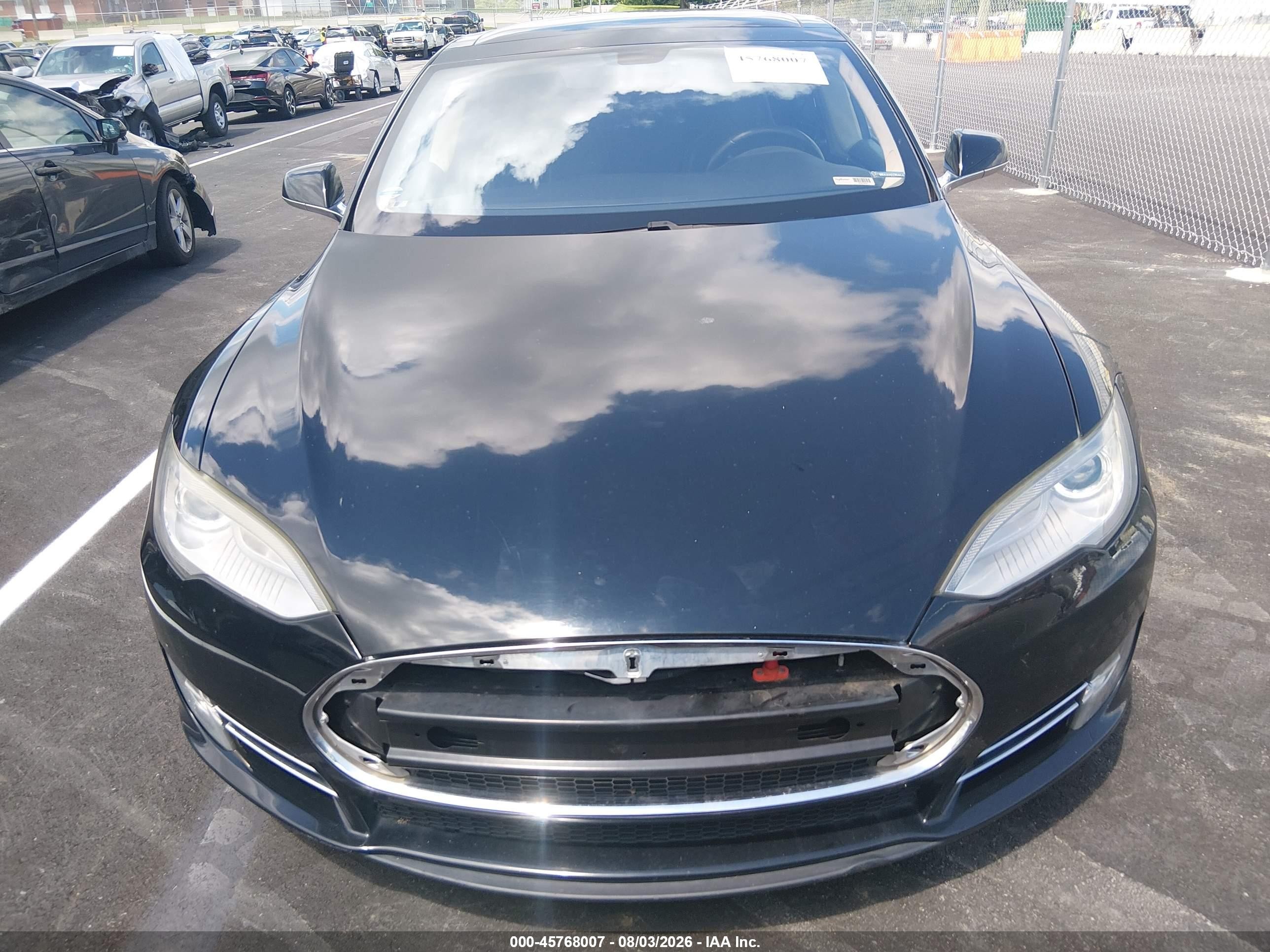 2013 Tesla Model S Performance Black vin: 5YJSA1CP8DFP06533
