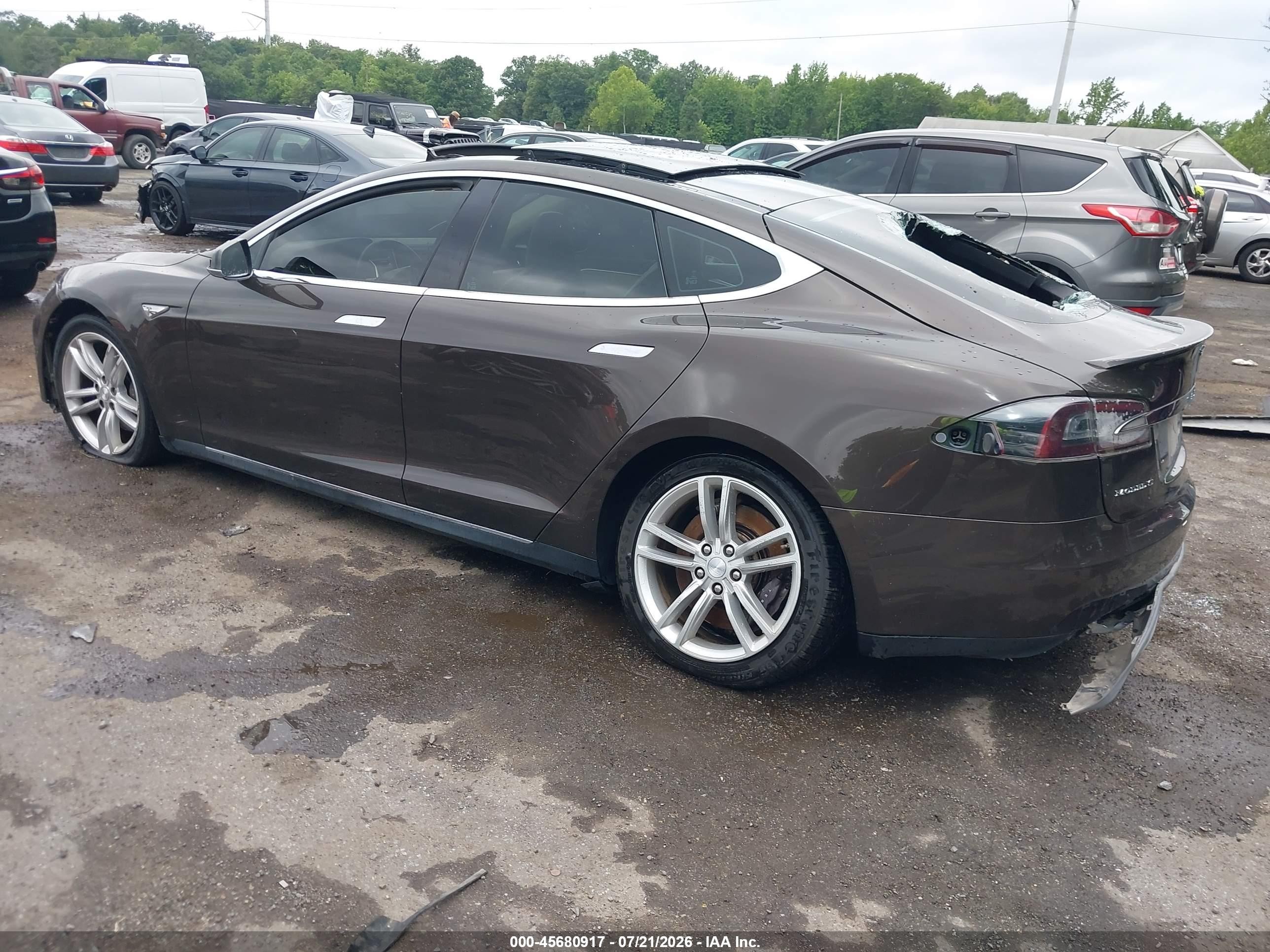 2013 Tesla Model S Performance Brown vin: 5YJSA1CP8DFP09903