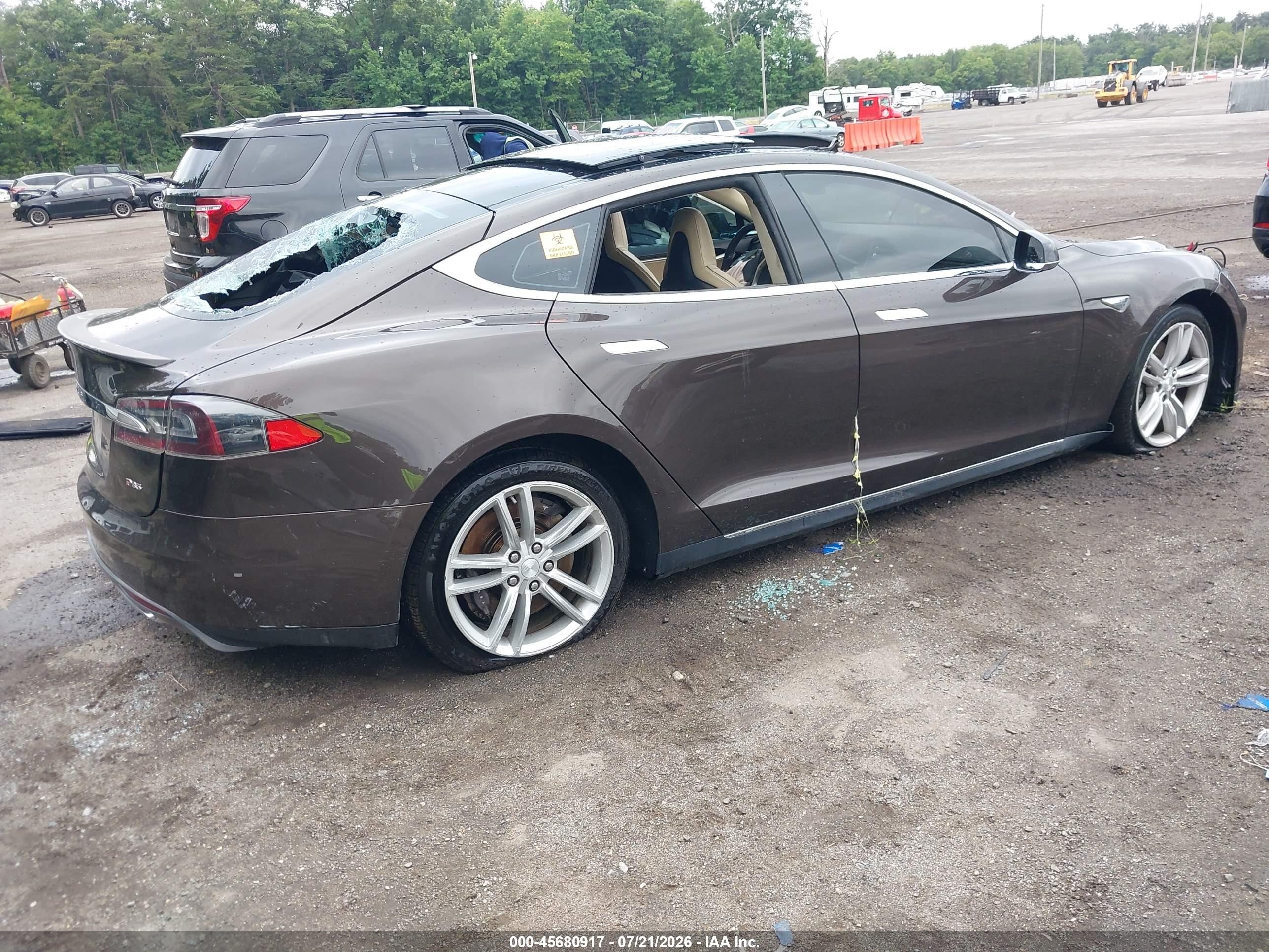 2013 Tesla Model S Performance Brown vin: 5YJSA1CP8DFP09903