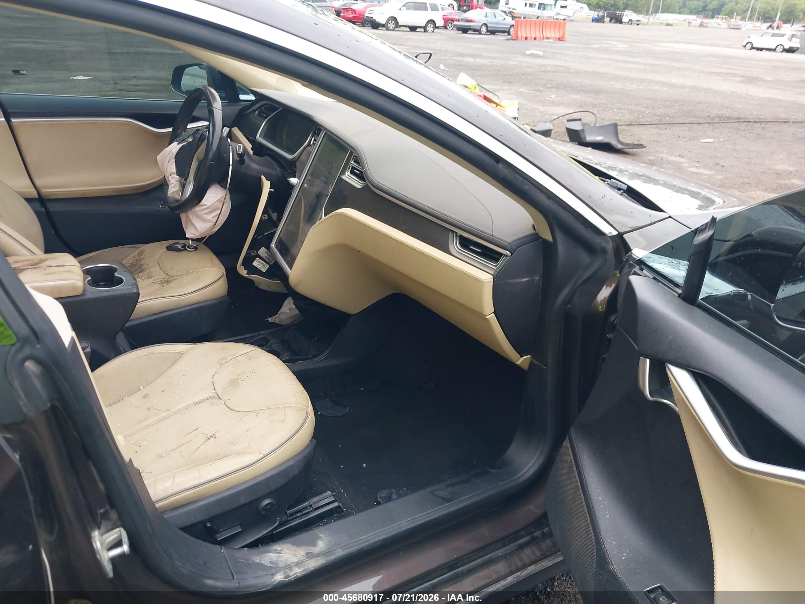 2013 Tesla Model S Performance Brown vin: 5YJSA1CP8DFP09903
