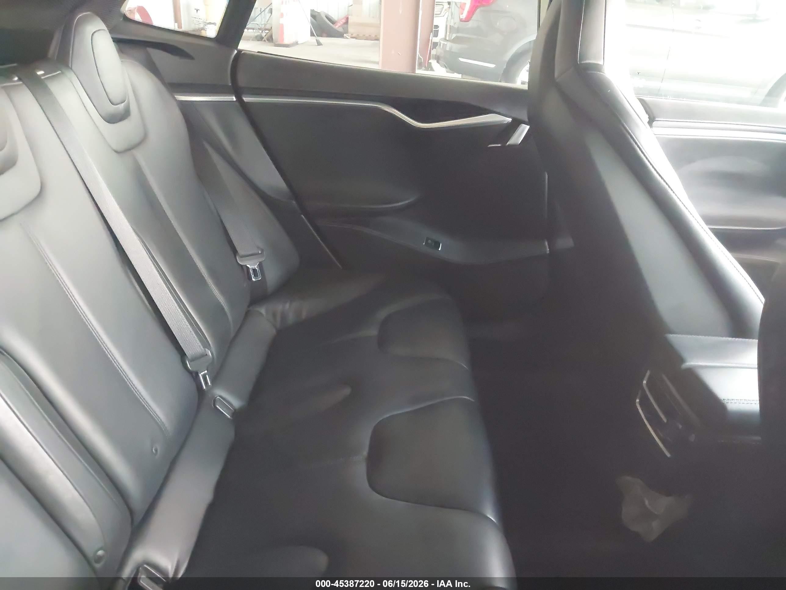 2013 Tesla Model S Performance Gray vin: 5YJSA1CP8DFP26068