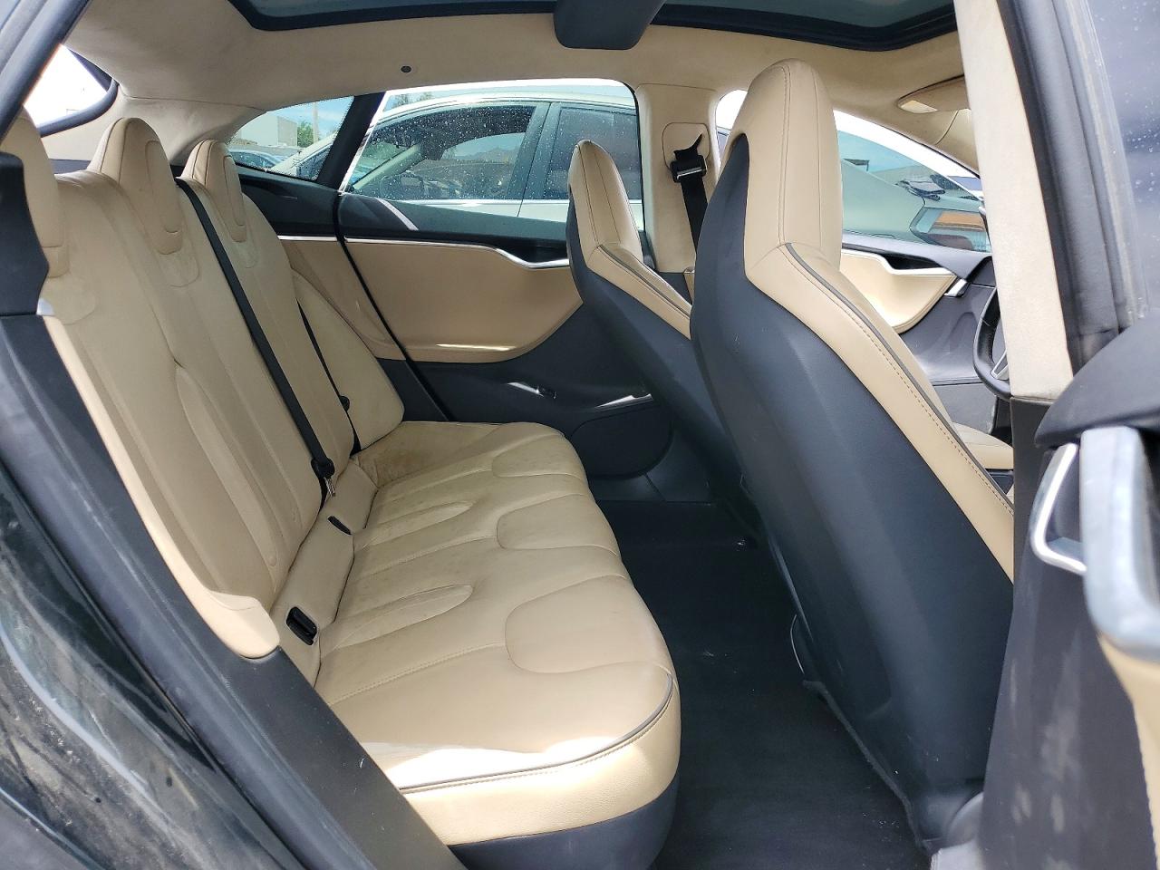 2013 Tesla Model S Green vin: 5YJSA1CP9DFP19579