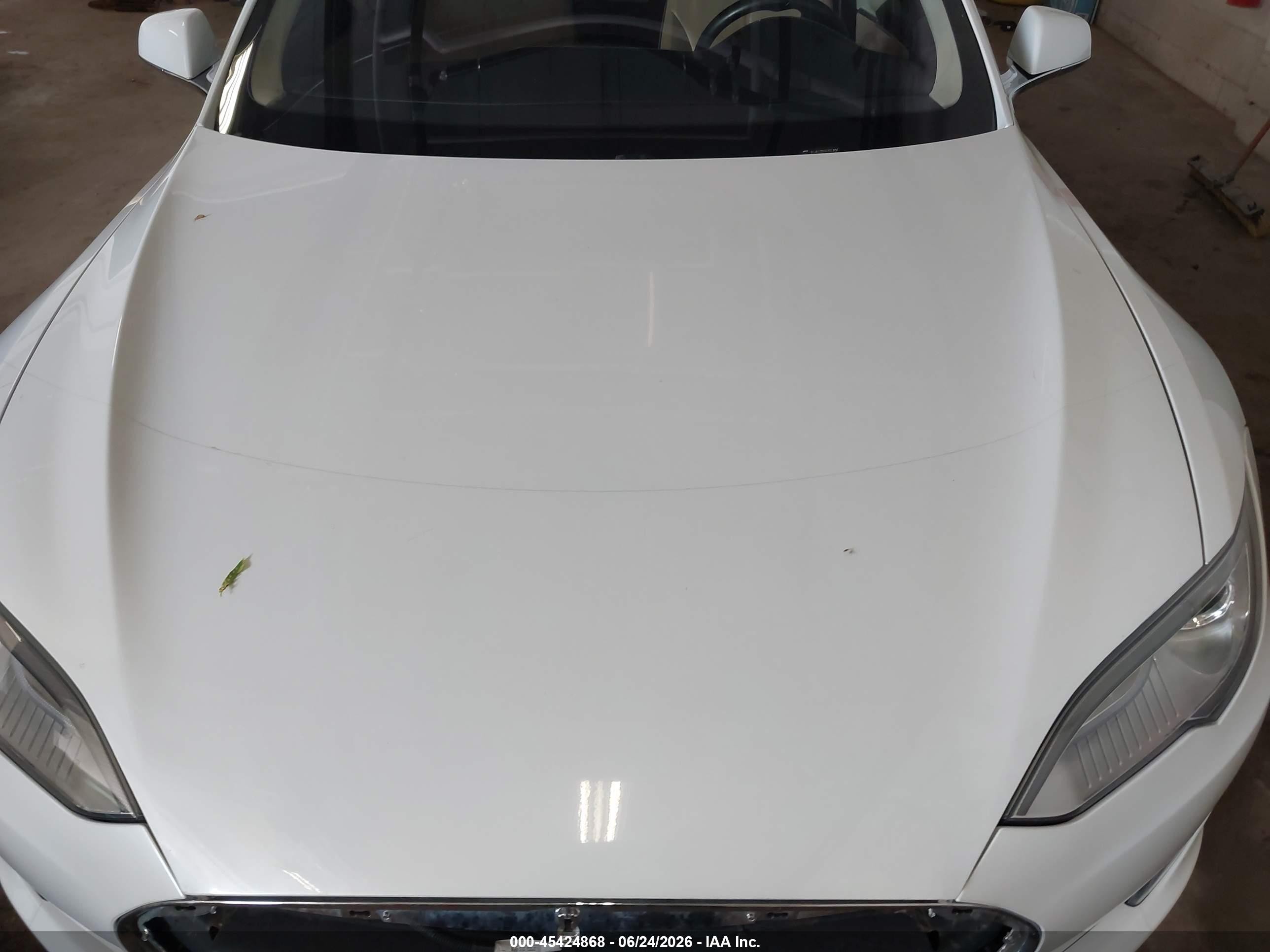 2012 Tesla Model S Performance/signature Performance White vin: 5YJSA1CPXCFP01820