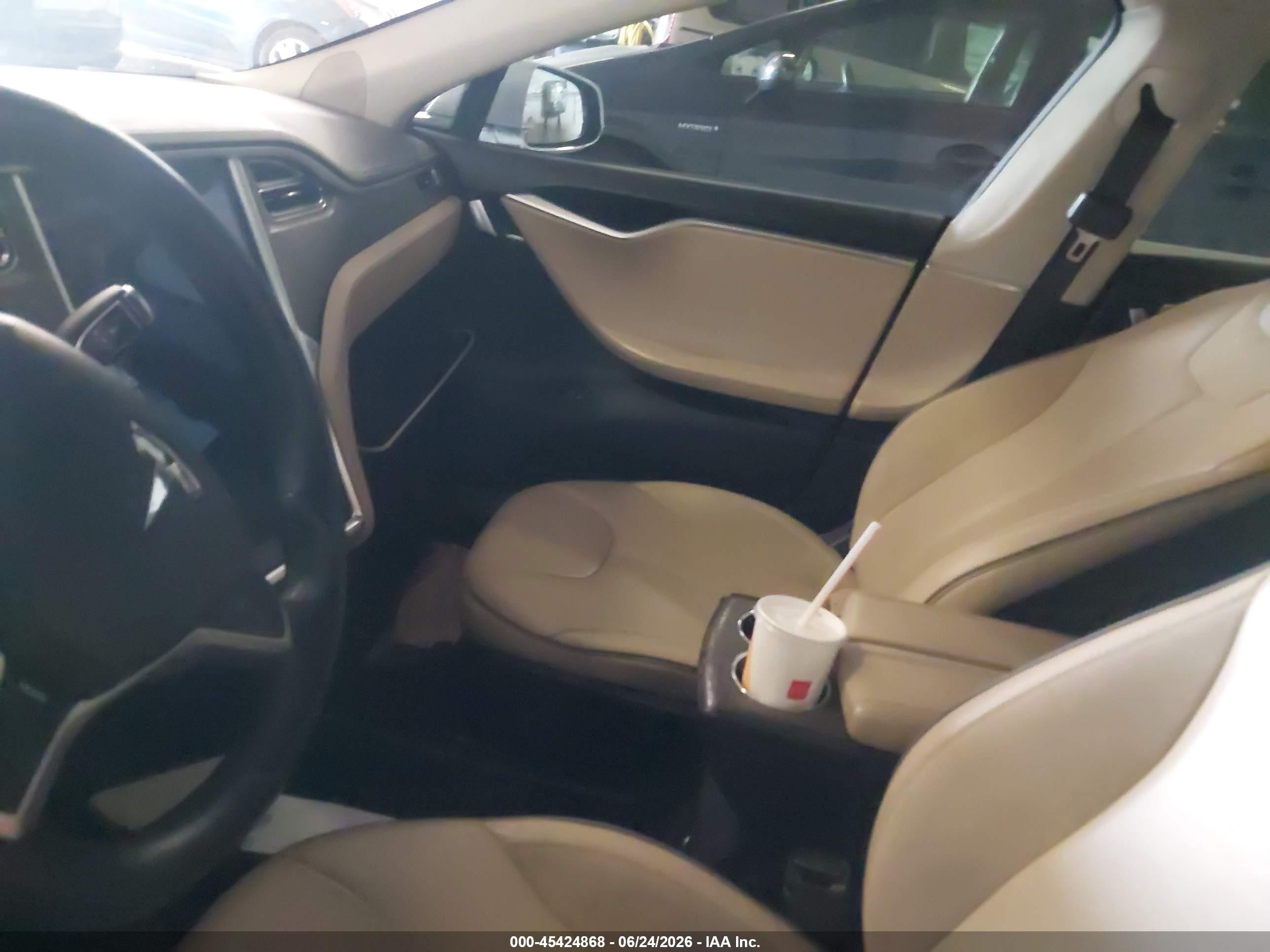 2012 Tesla Model S Performance/signature Performance White vin: 5YJSA1CPXCFP01820