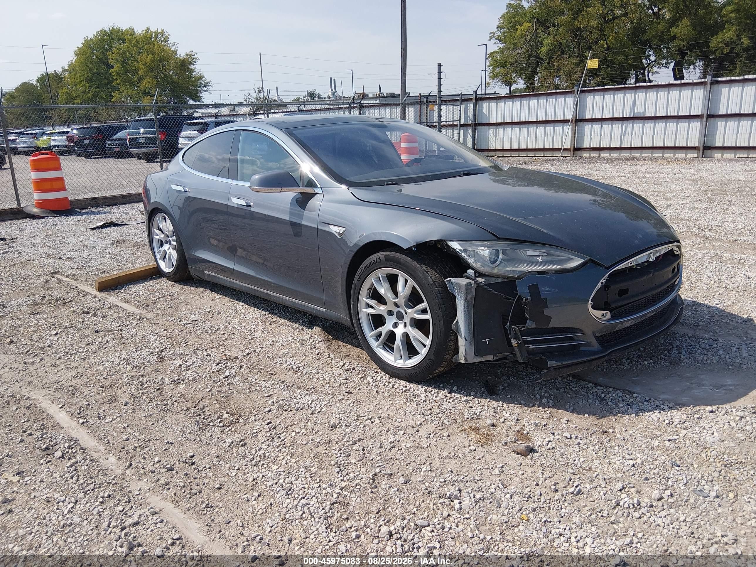 2013 Tesla Model S Performance Gray vin: 5YJSA1CPXDFP13564