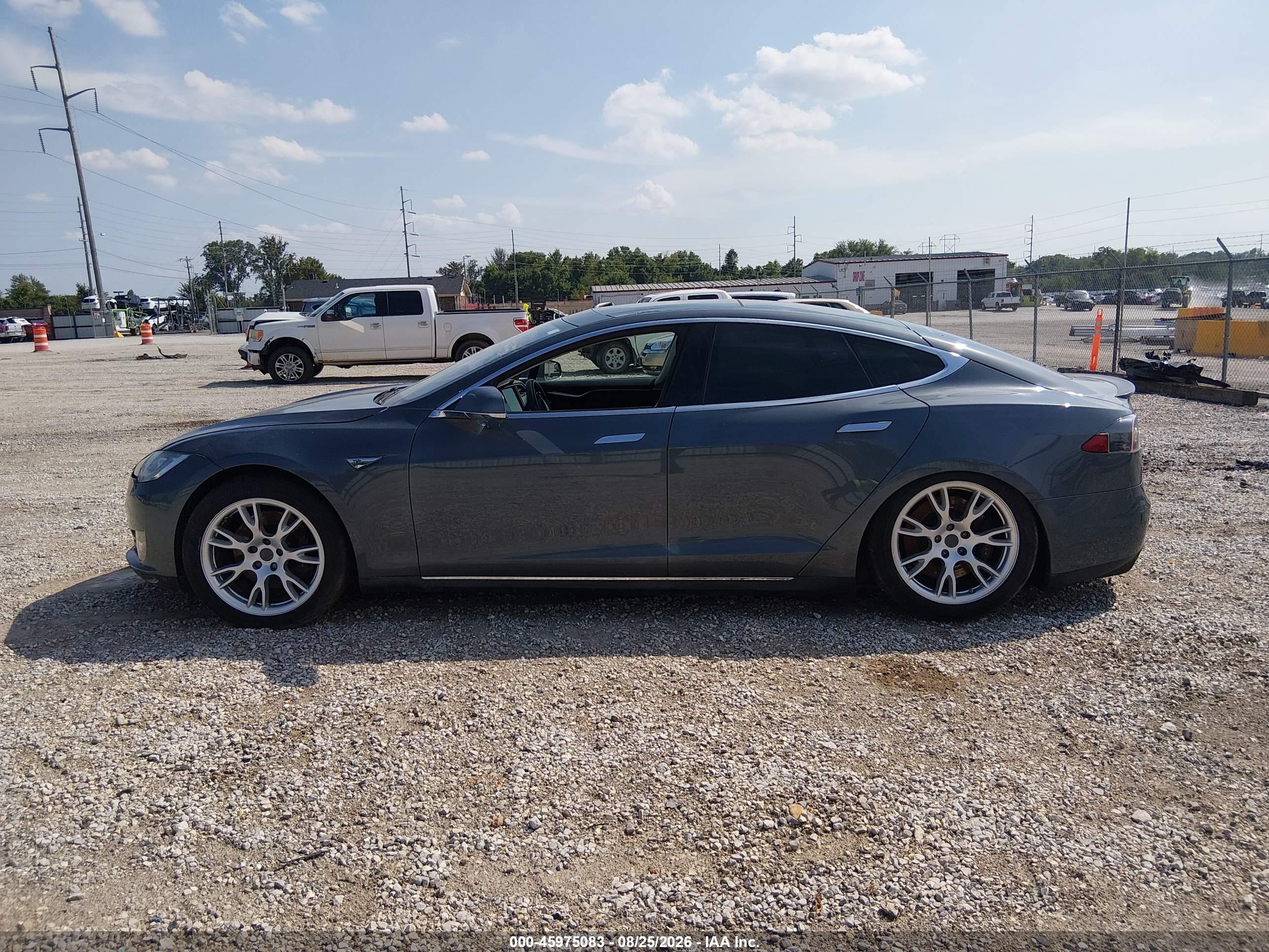 2013 Tesla Model S Performance Gray vin: 5YJSA1CPXDFP13564