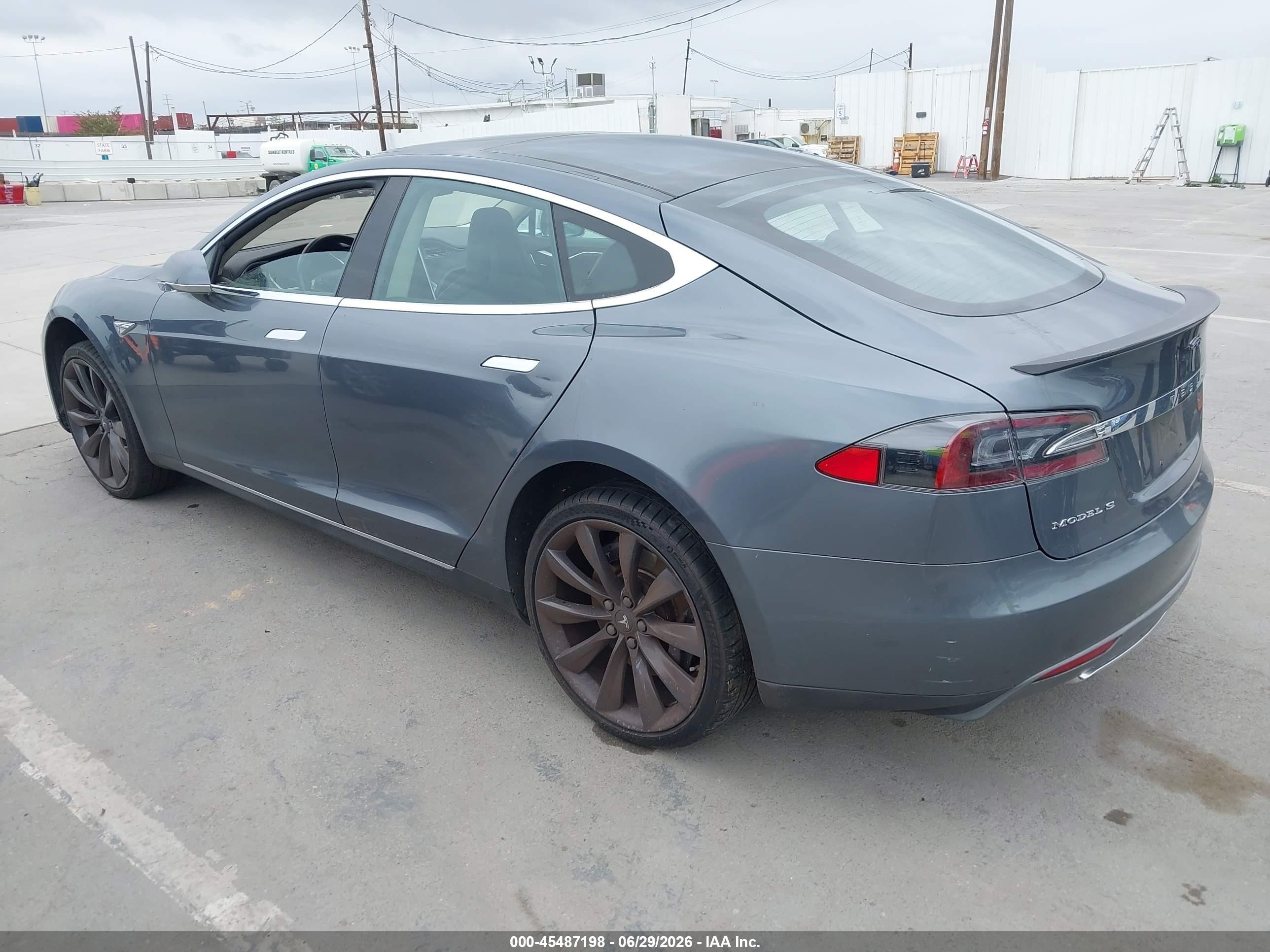 2013 Tesla Model S Performance Gray vin: 5YJSA1CPXDFP17341