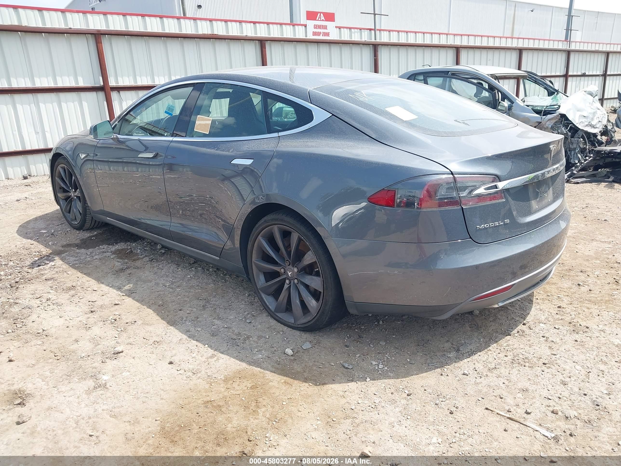 2013 Tesla Model S   Gray vin: 5YJSA1DGXDFP19749