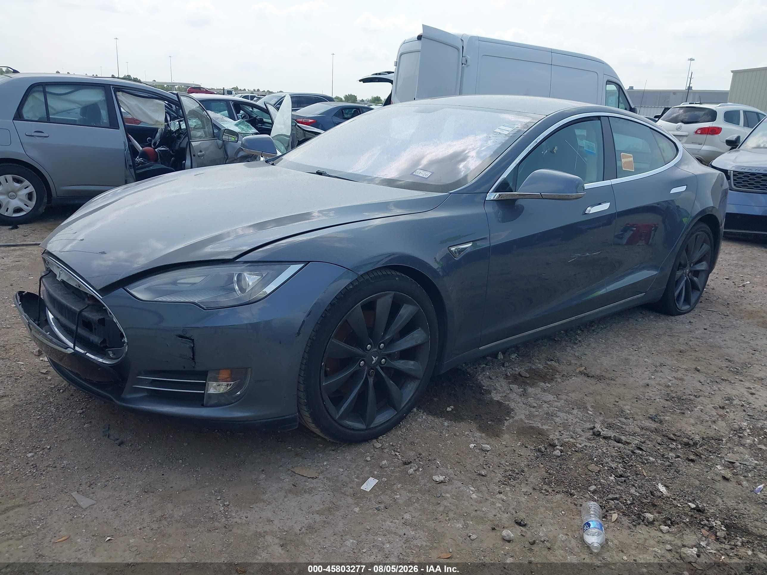 2013 Tesla Model S   Gray vin: 5YJSA1DGXDFP19749
