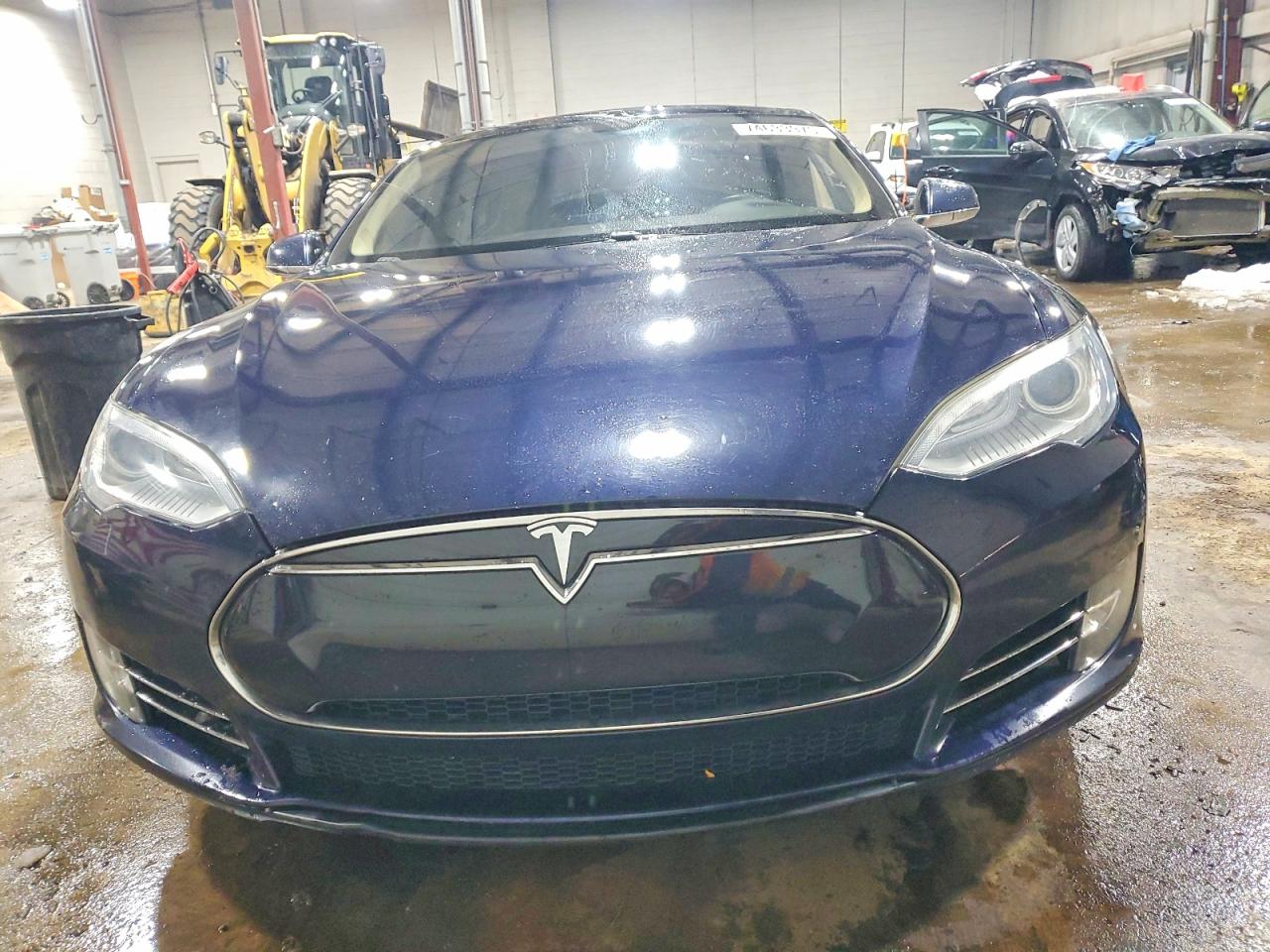 2013 Tesla Model S Blue vin: 5YJSA1DN0DFP14803