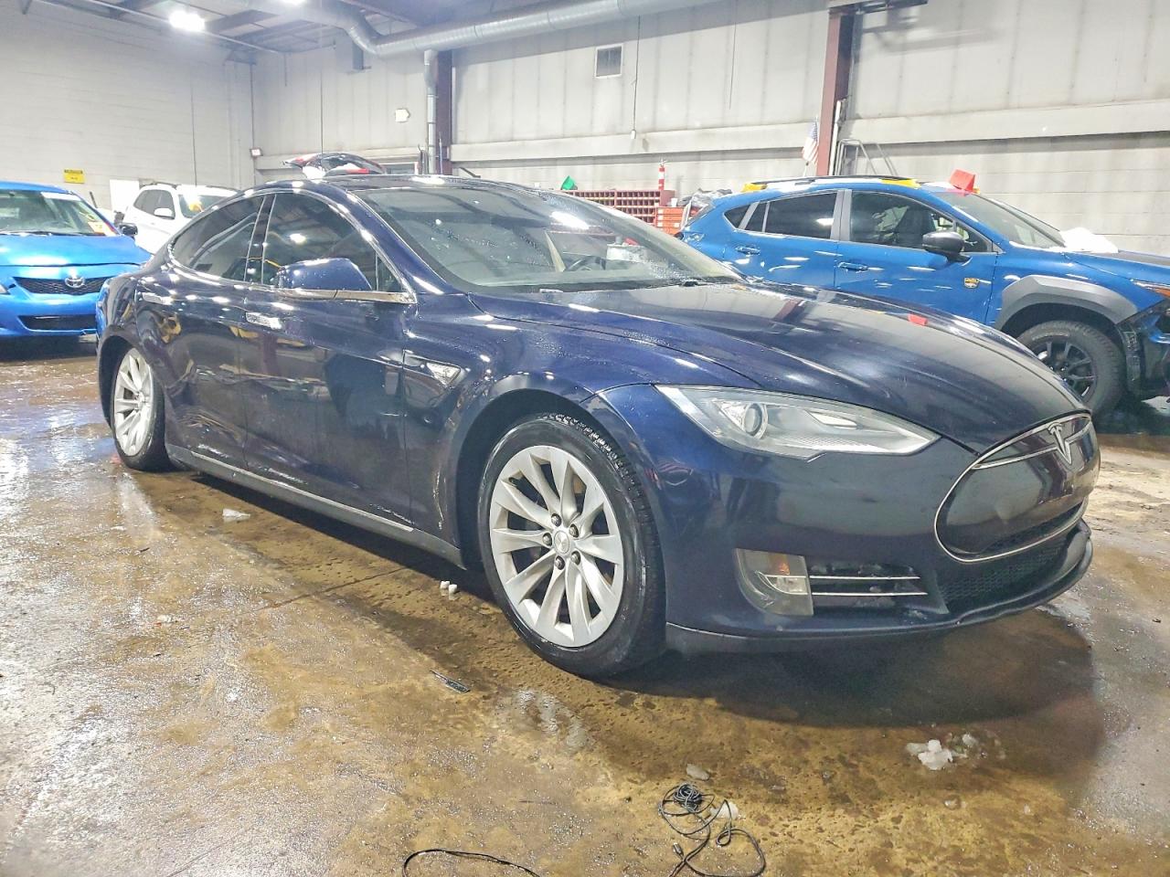 2013 Tesla Model S Blue vin: 5YJSA1DN0DFP14803