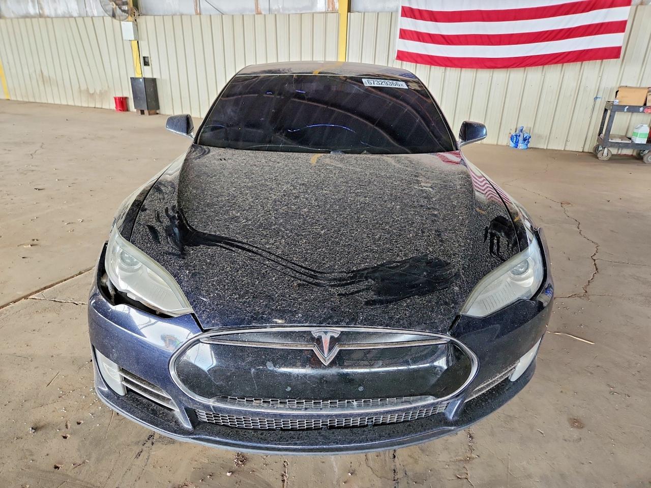 2012 Tesla Model S Blue vin: 5YJSA1DN2CFP01324