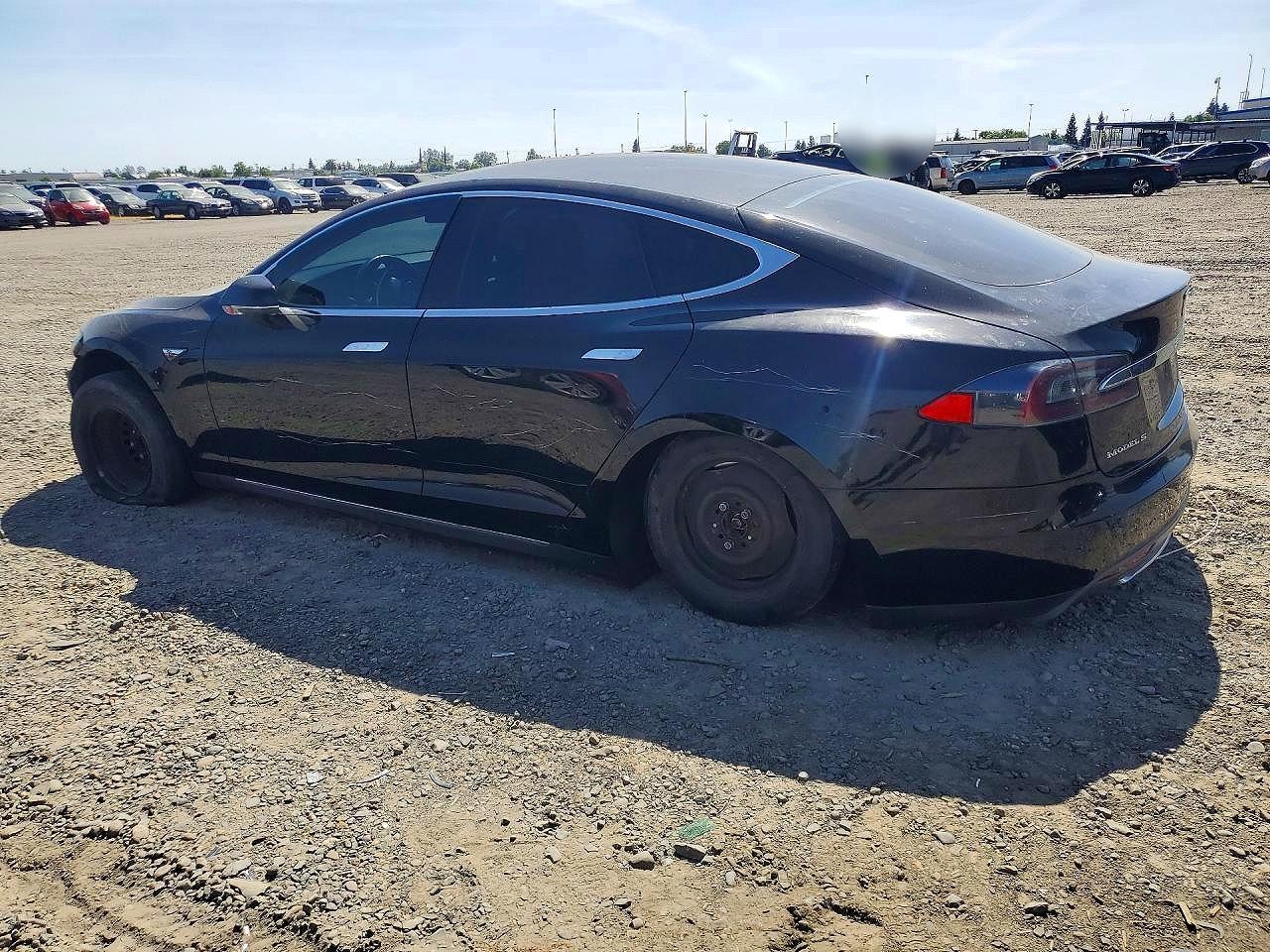 2013 Tesla Model S Black vin: 5YJSA1DN2DFP05746