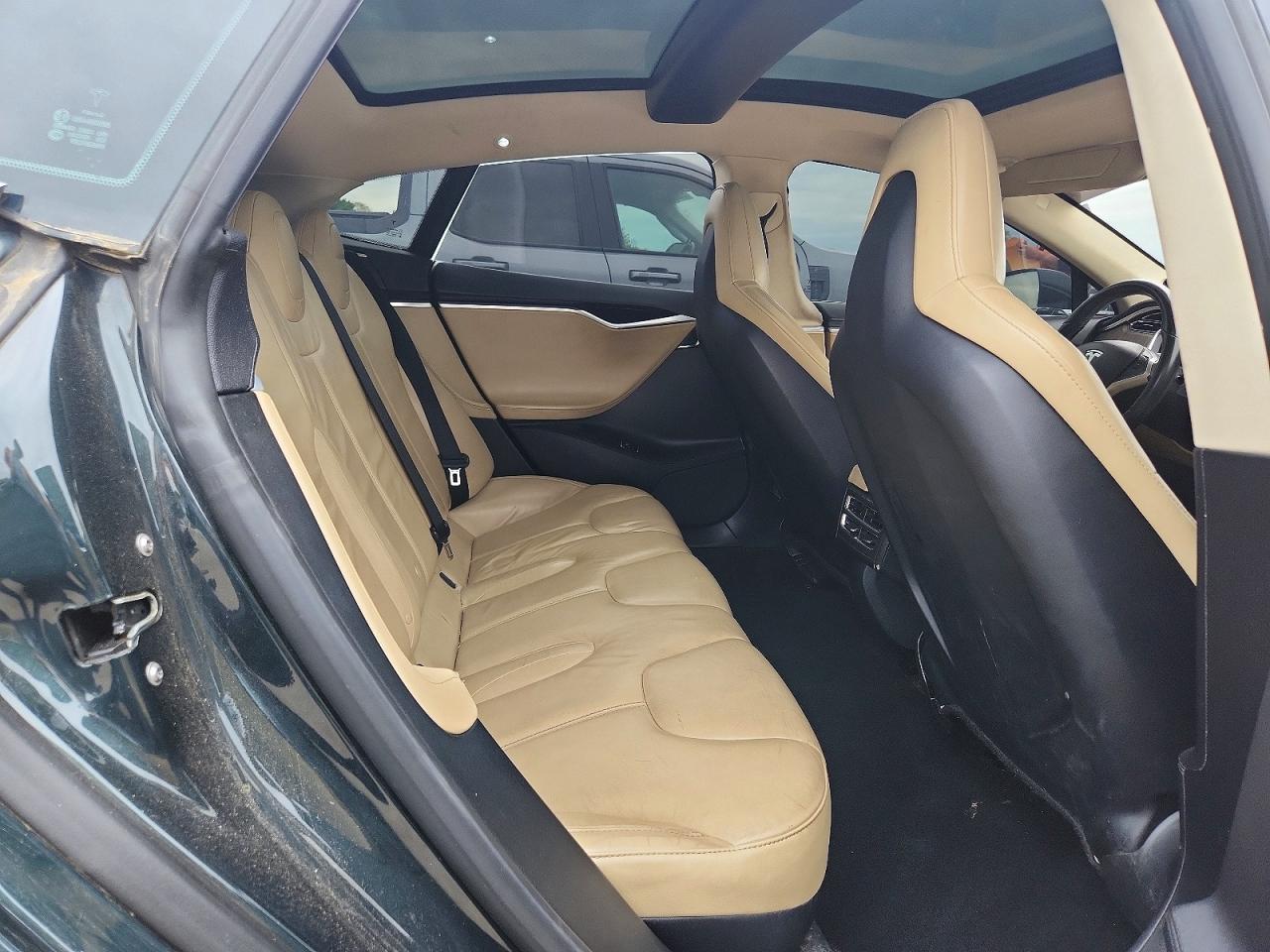 2013 Tesla Model S Green vin: 5YJSA1DN5DFP06115