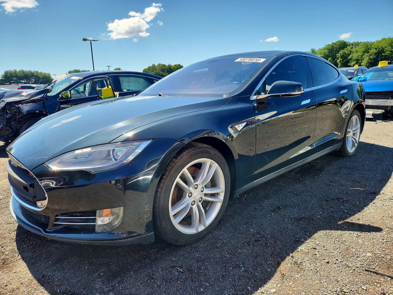 2013 Tesla Model S Green vin: 5YJSA1DN5DFP09094