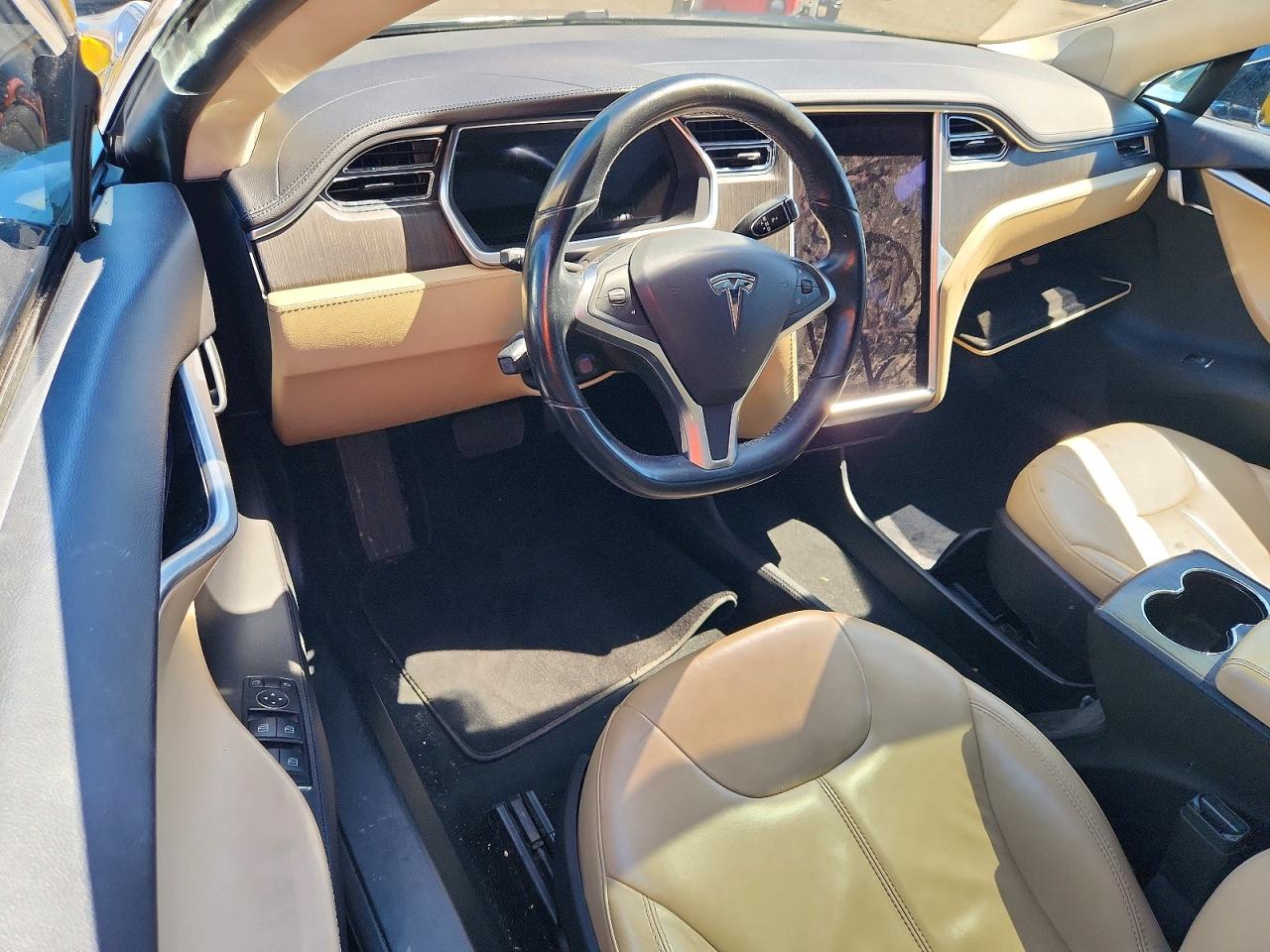 2013 Tesla Model S Green vin: 5YJSA1DN5DFP09094