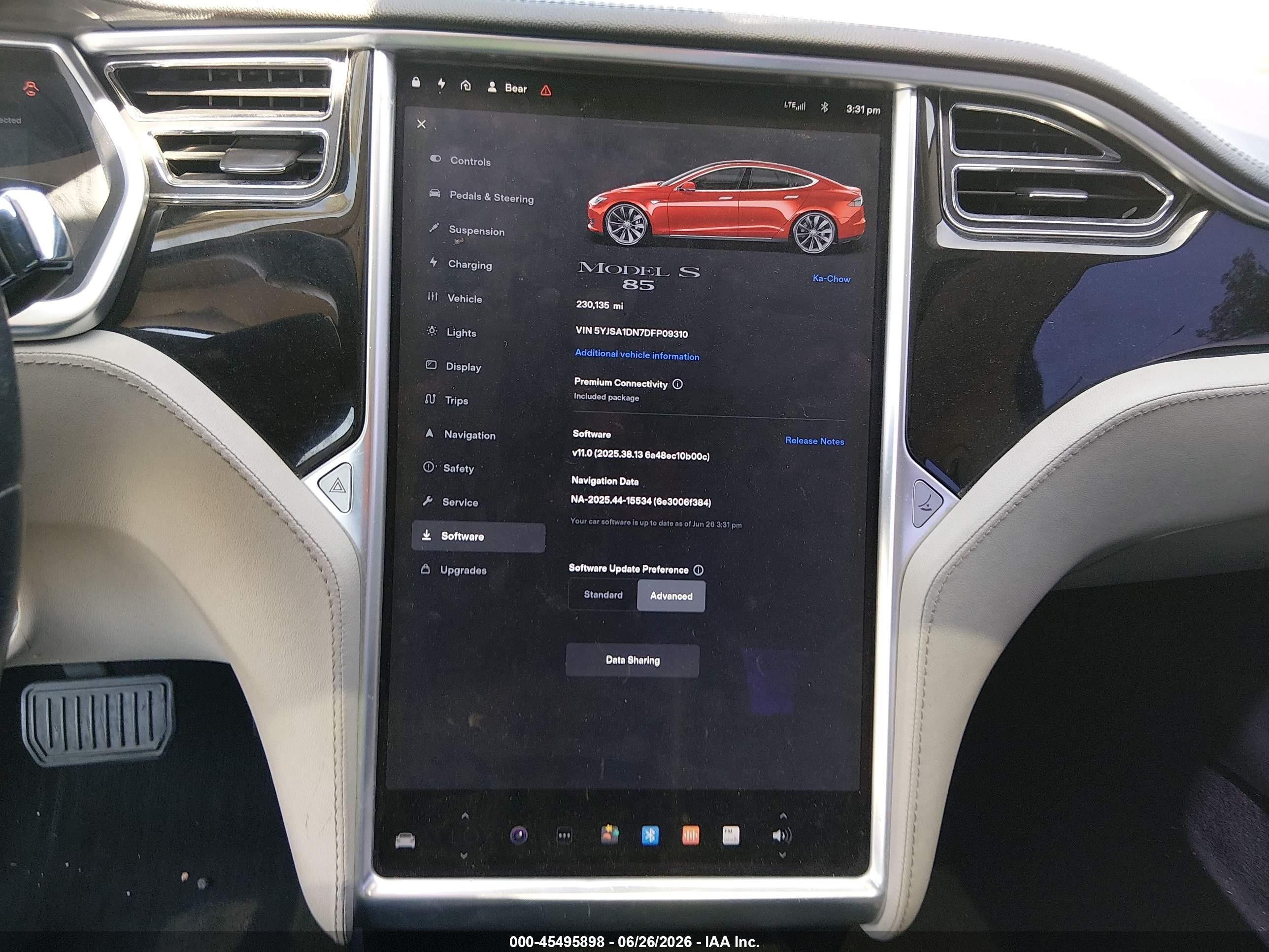 2013 Tesla Model S Red vin: 5YJSA1DN7DFP09310