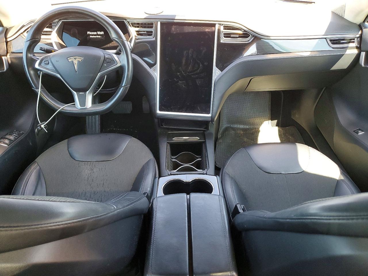 2012 Tesla Model S Silver vin: 5YJSA1DN8CFP02395