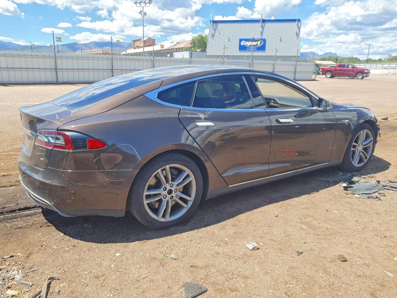 2013 Tesla Model S Brown vin: 5YJSA1DNXDFP06823