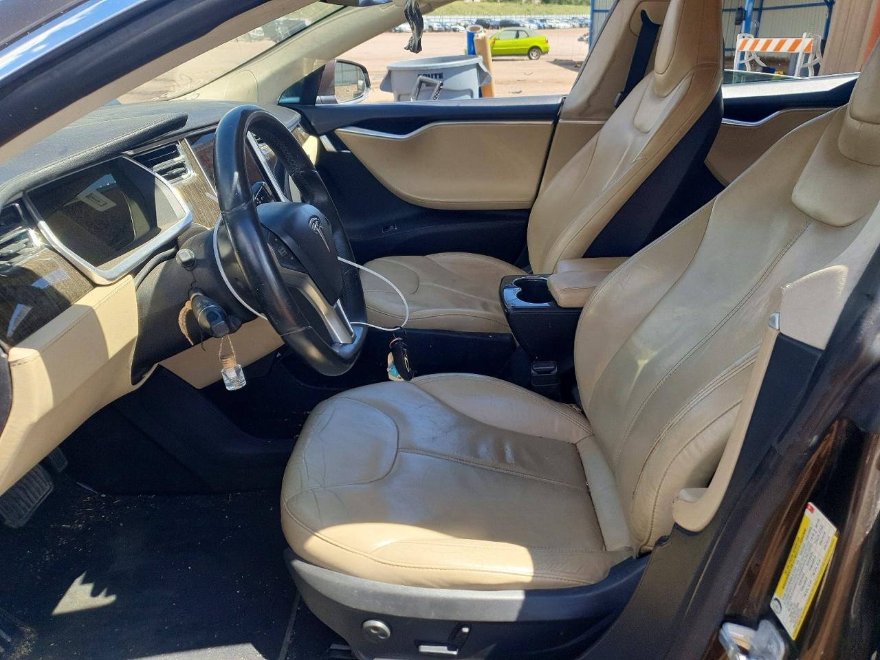 2013 Tesla Model S Brown vin: 5YJSA1DNXDFP06823