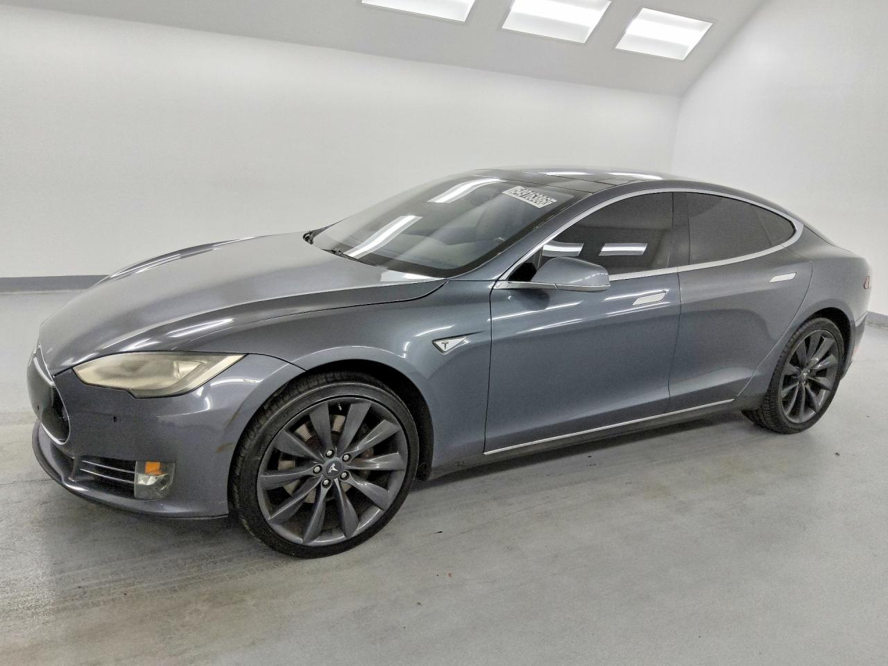 2013 Tesla Model S Серый vin: 5YJSA1DP0DFP16312