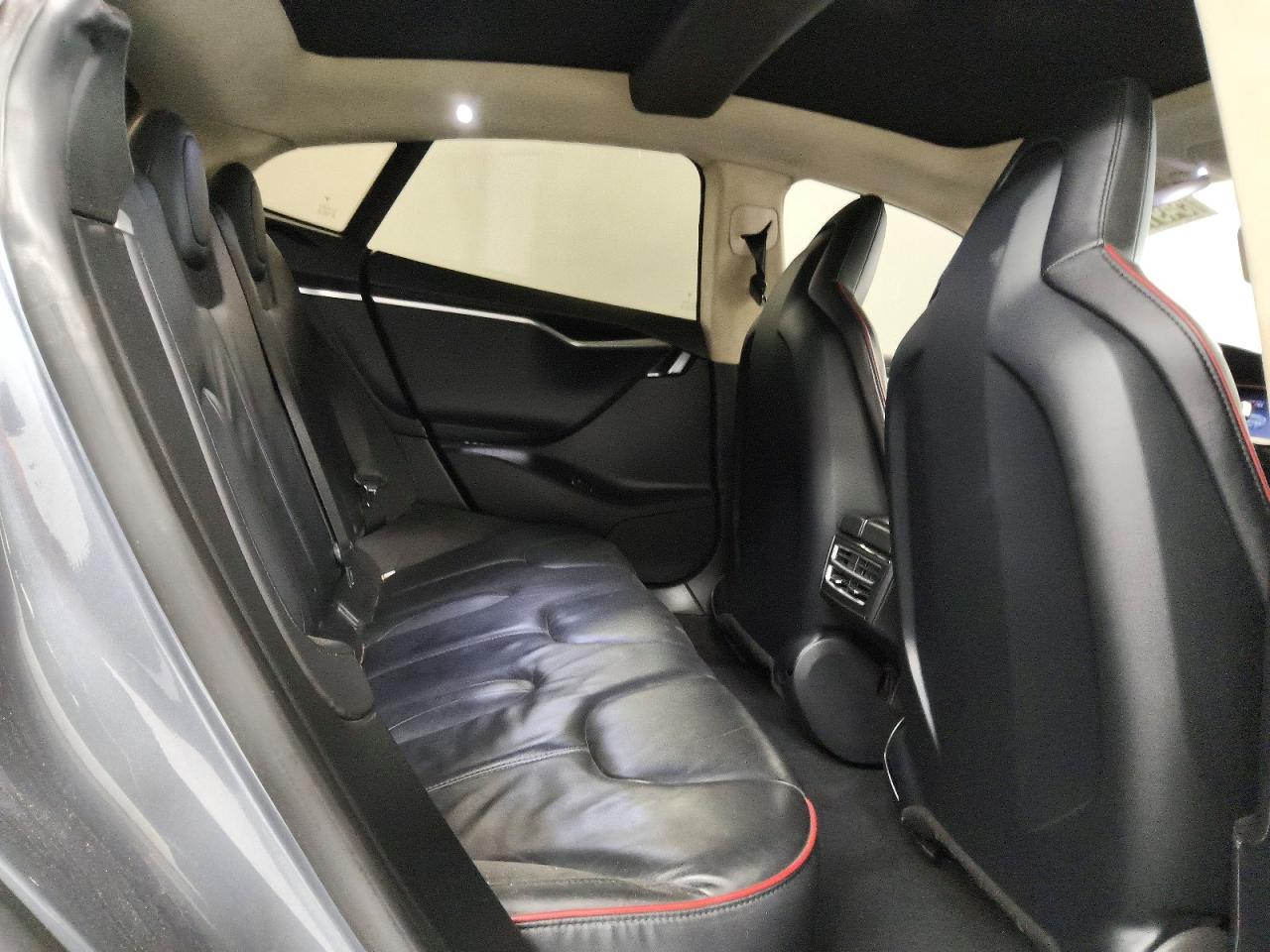 2013 Tesla Model S Gray vin: 5YJSA1DP0DFP16312