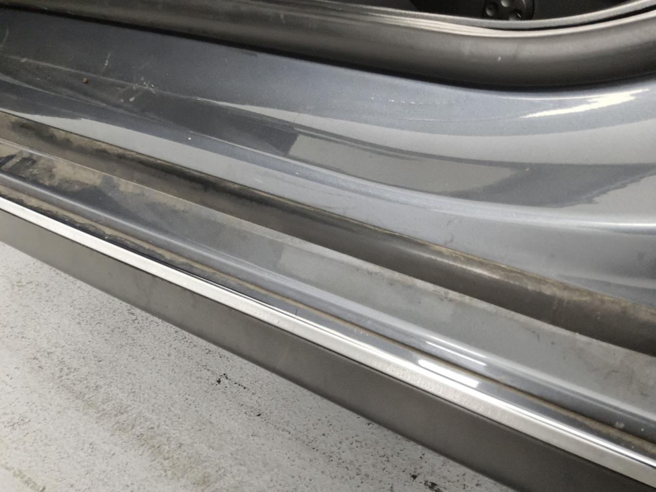 2013 Tesla Model S Gray vin: 5YJSA1DP0DFP16312 Damage: Left Rocker Panel, Heavy Scratch, 2 To 3 Inches