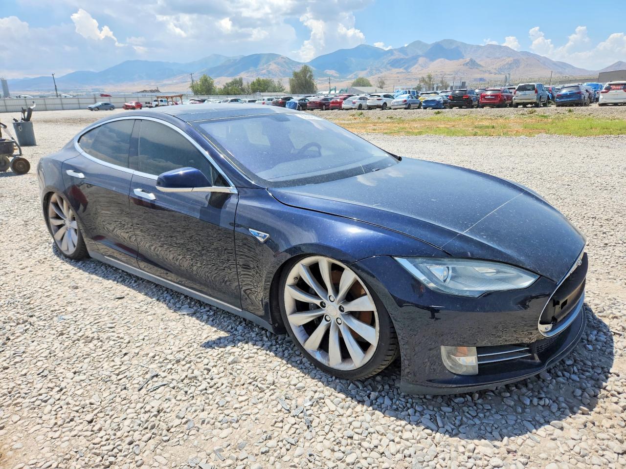 2013 Tesla Model S Blue vin: 5YJSA1DP1DFP06274