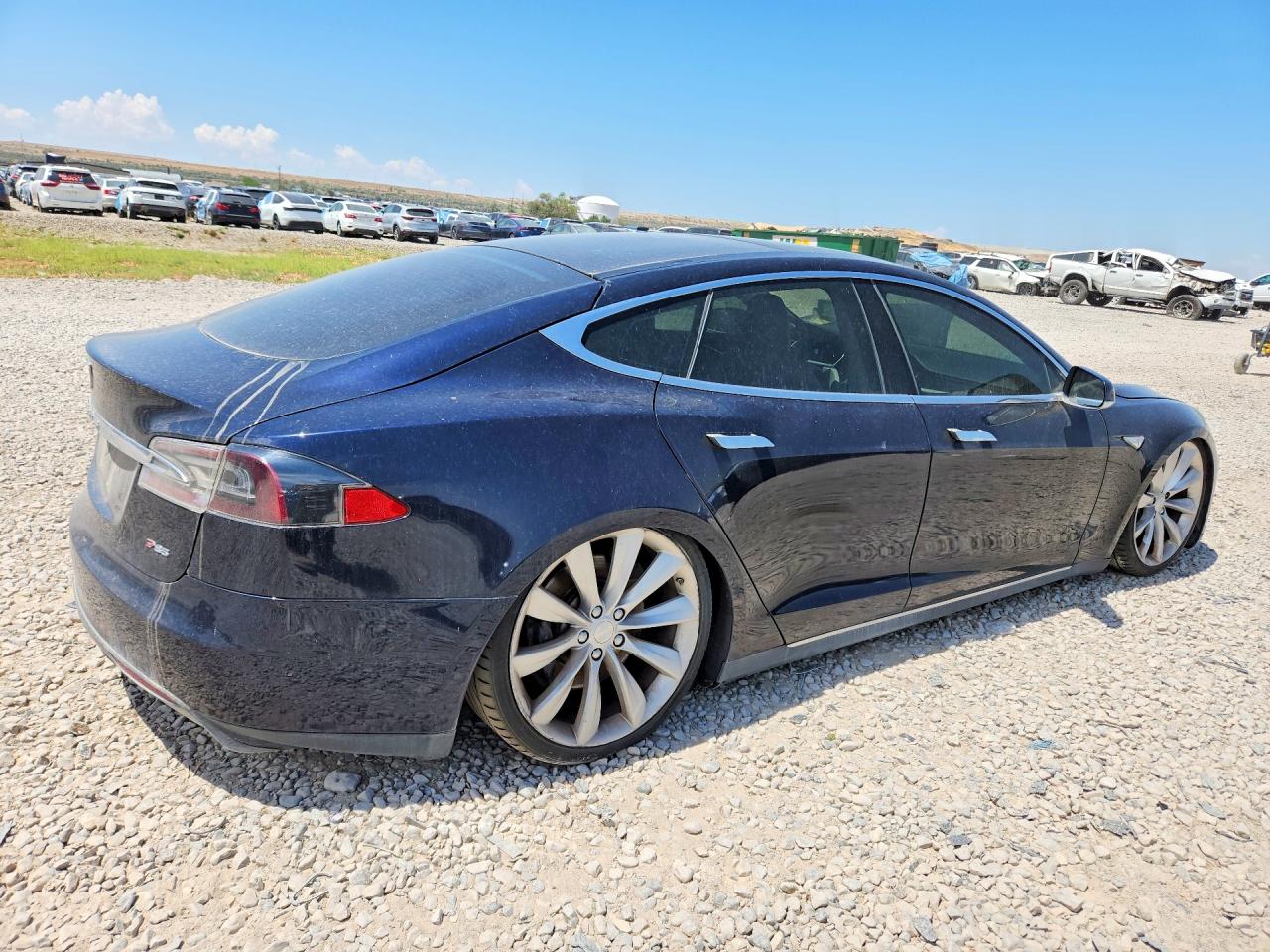 2013 Tesla Model S Blue vin: 5YJSA1DP1DFP06274